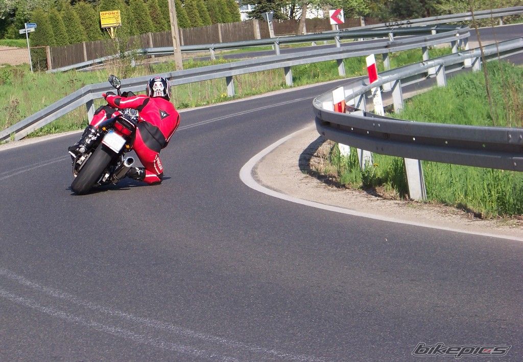1999 YAMAHA FZS 600 FAZER | Picture 1984516 motorcycle photo