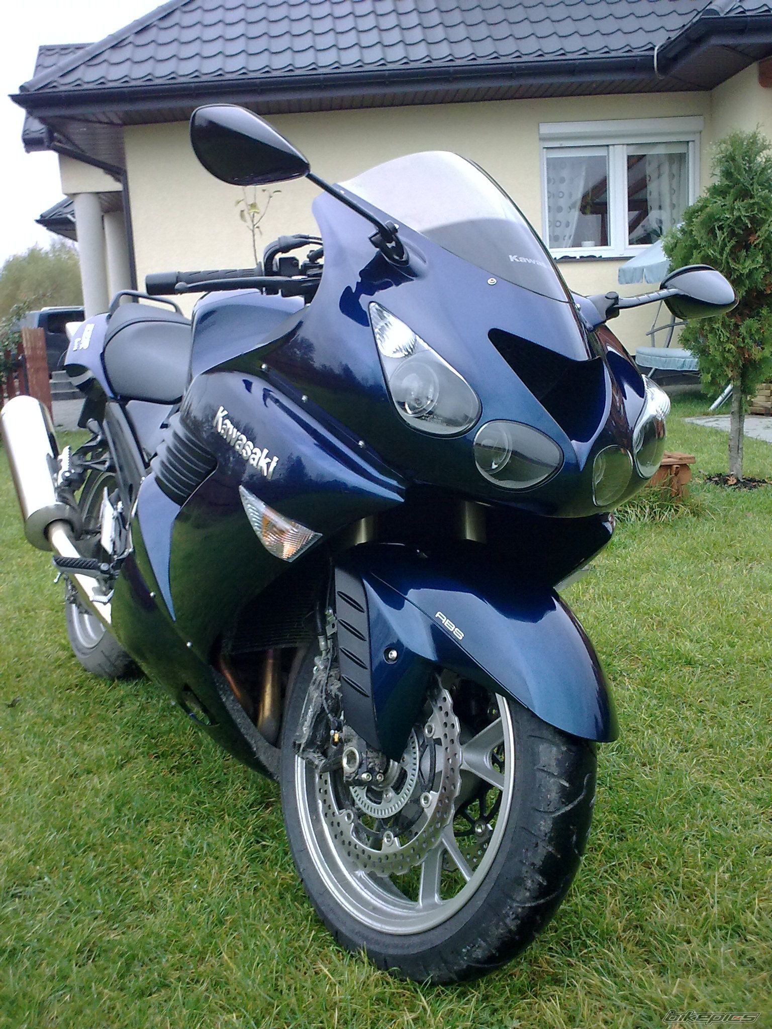 2008 KAWASAKI ZZR 1400 | Picture 1984924 motorcycle photo