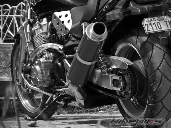 2003 HONDA X4 | Picture 1985194 motorcycle photo