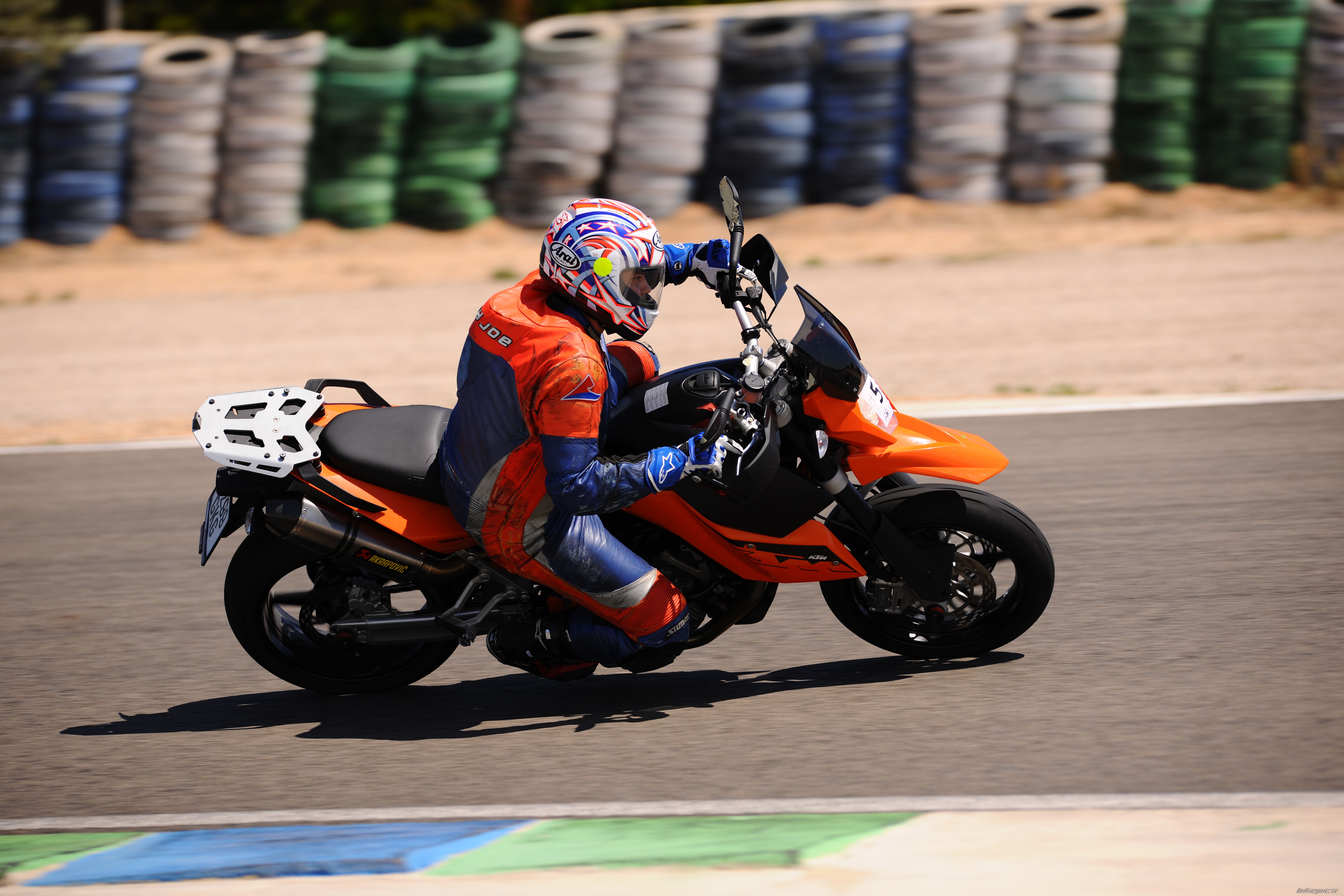 2009 KTM 950 SUPERMOTO | Picture 1986444 motorcycle photo