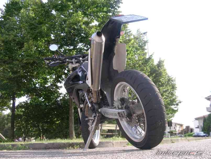 2001 HUSQVARNA SM 570 R | Picture 198653 motorcycle photo