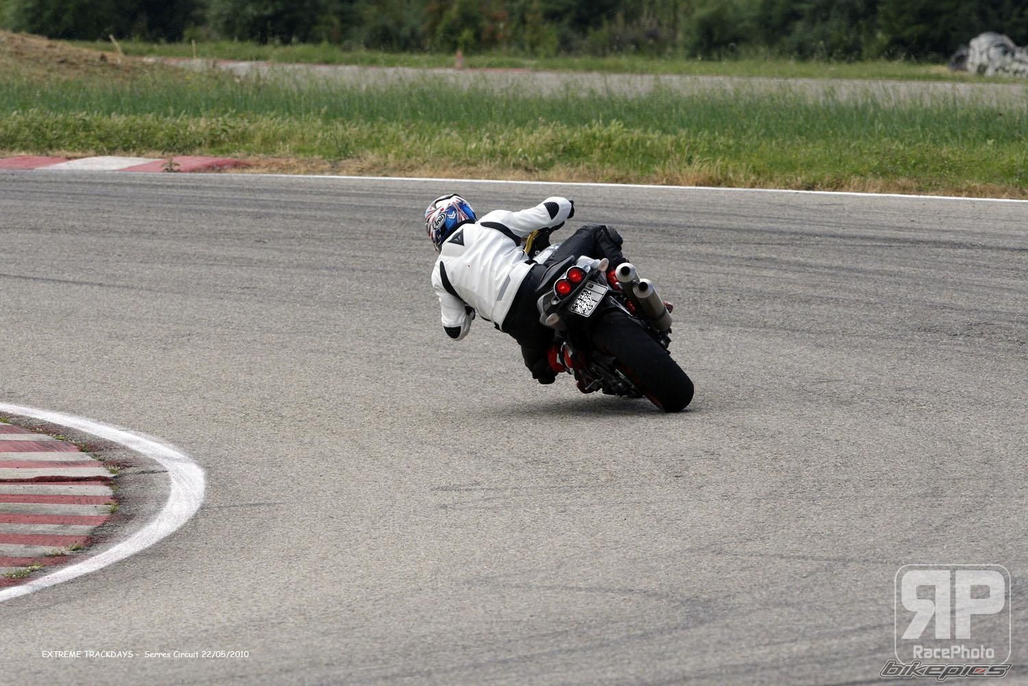 2009 APRILIA RSV MILLE TUONO | Picture 1988979 motorcycle photo