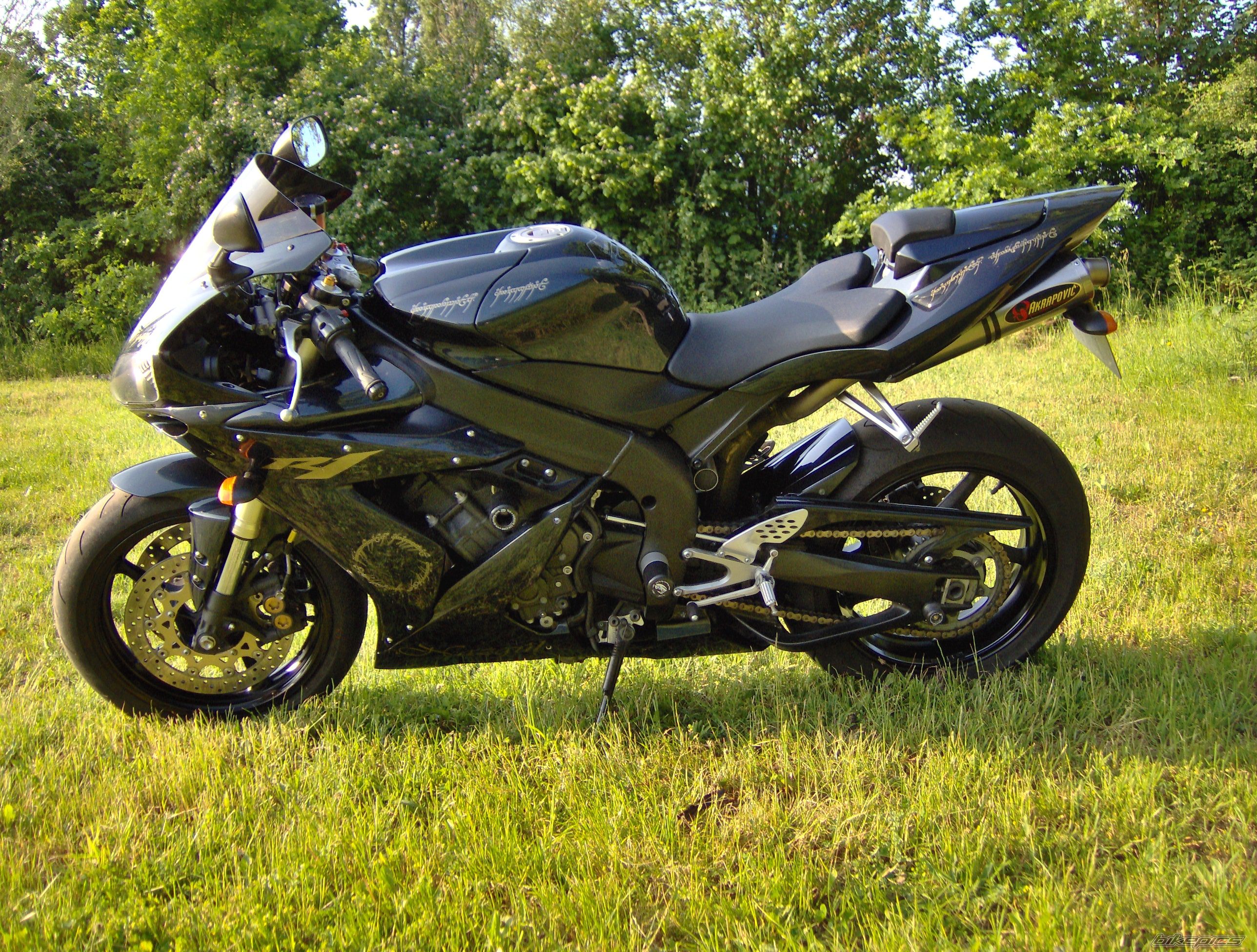 2004 YAMAHA YZF R1 | Picture 1989059 motorcycle photo
