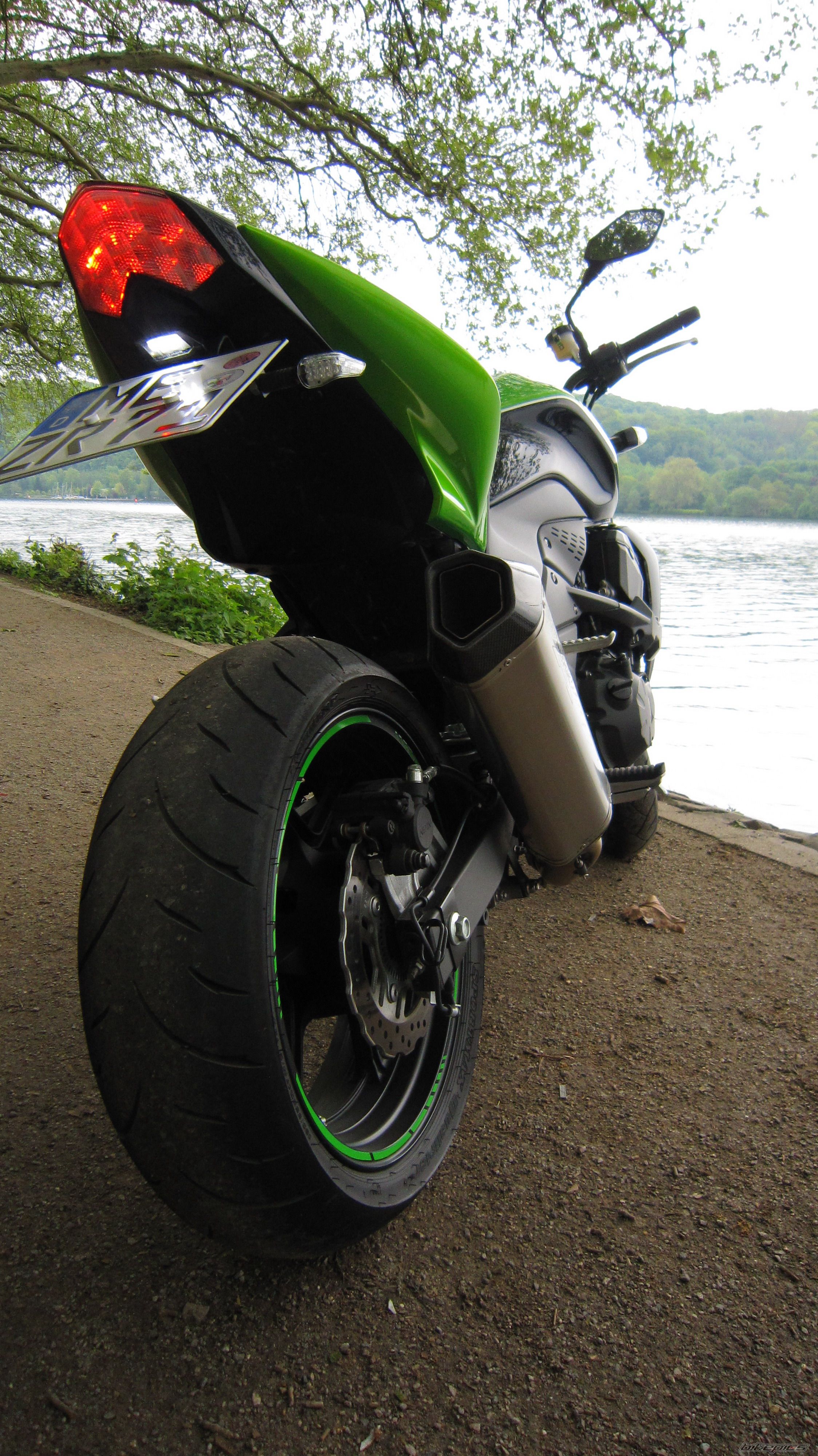 2009 KAWASAKI Z 750 | Picture 1989065 motorcycle photo