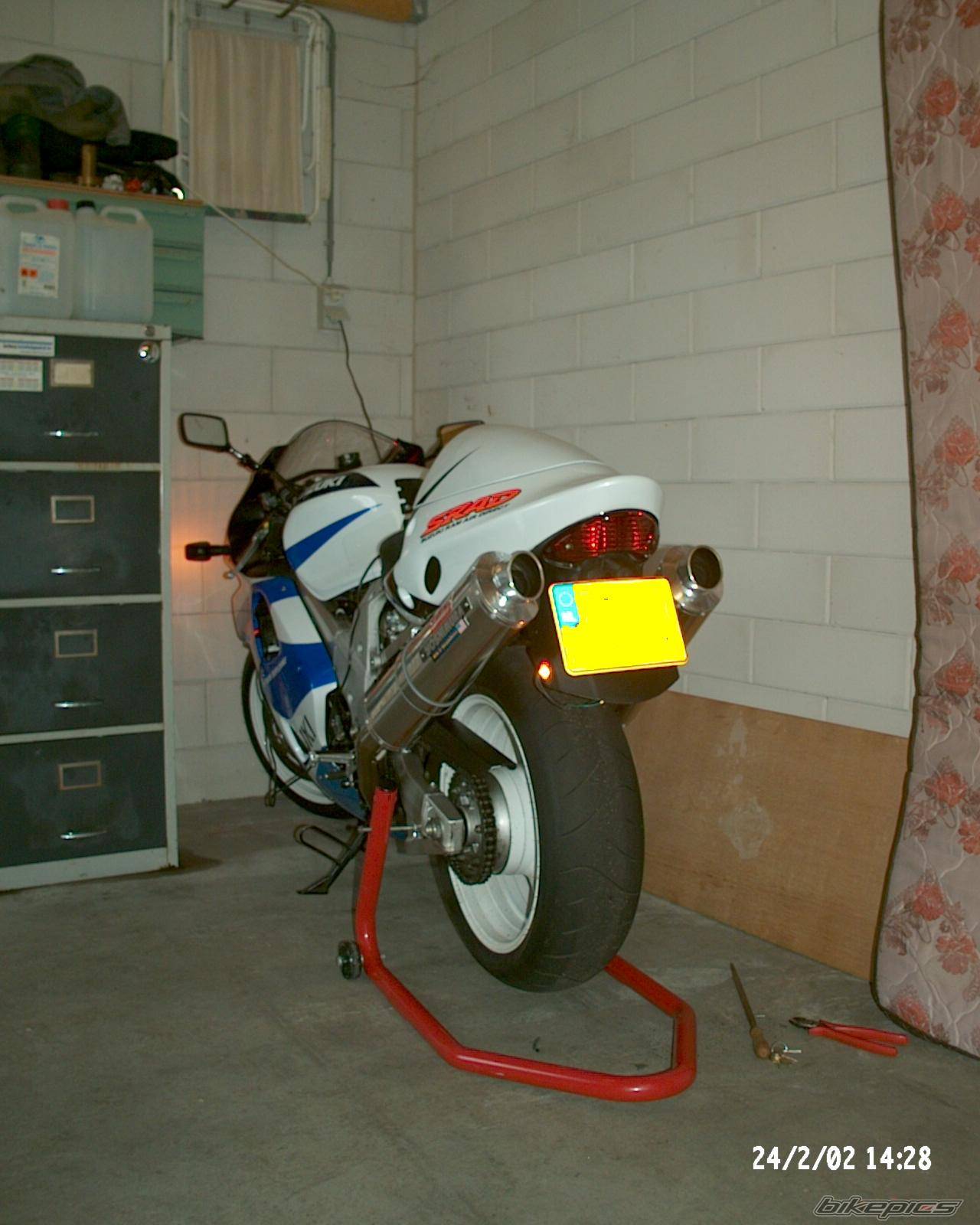 1999 SUZUKI TL1000R | Picture 19901 motorcycle photo