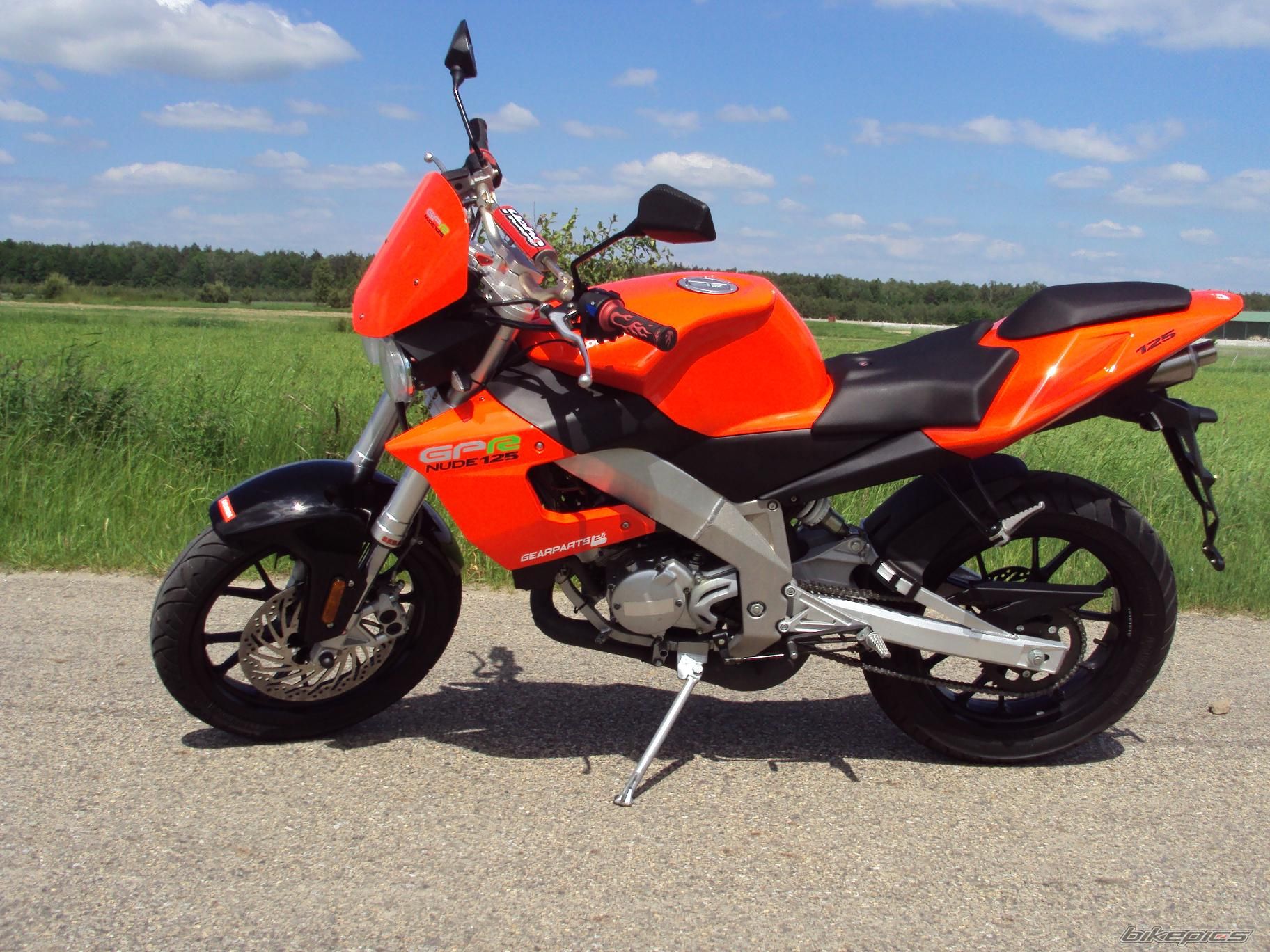 2007 DERBI GPR NUDE | Picture 1990223 motorcycle photo