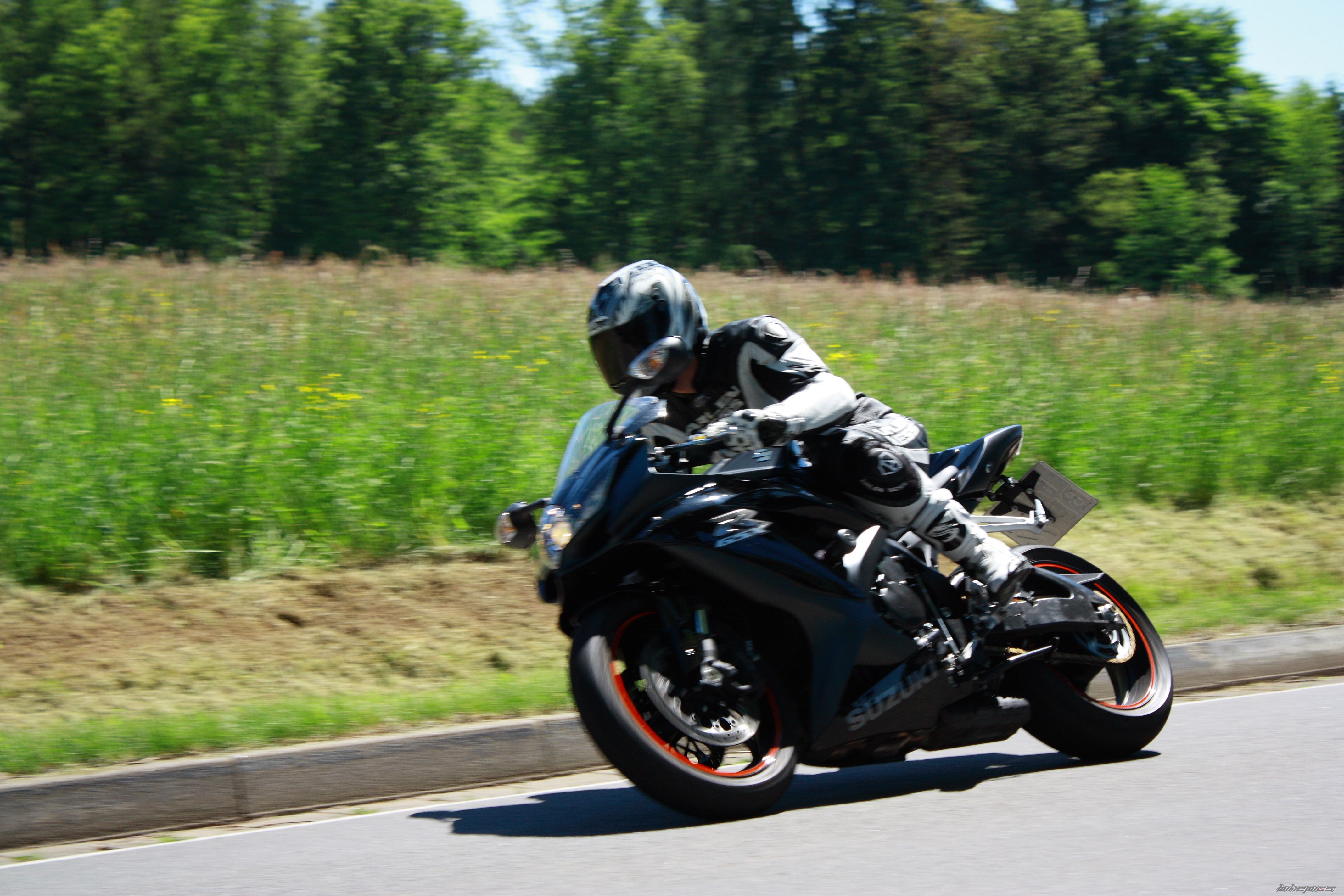 2008 SUZUKI GSX R 750 | Picture 1990417 motorcycle photo