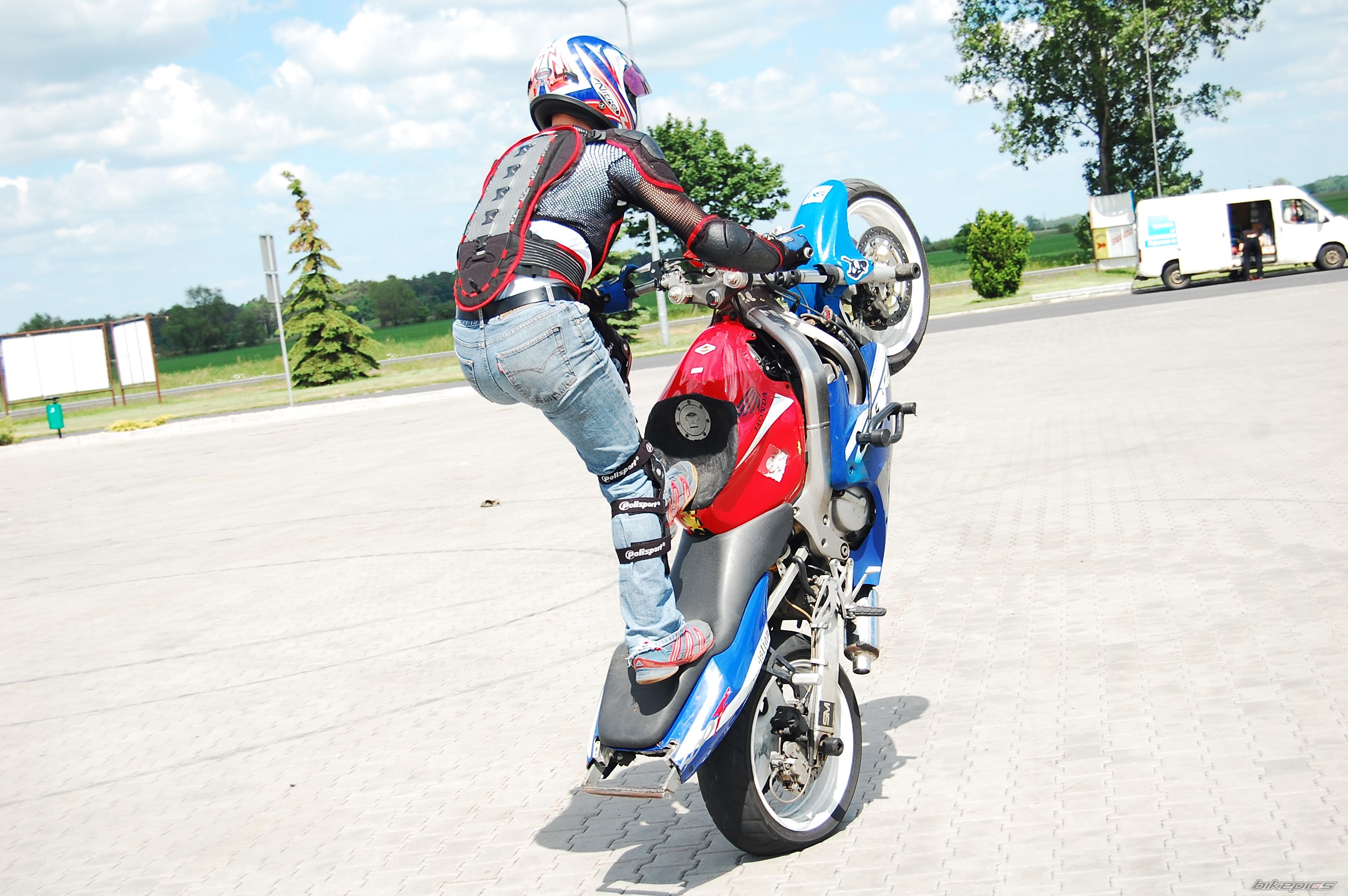 2002 HONDA CBR 600 | Picture 1991325 motorcycle photo