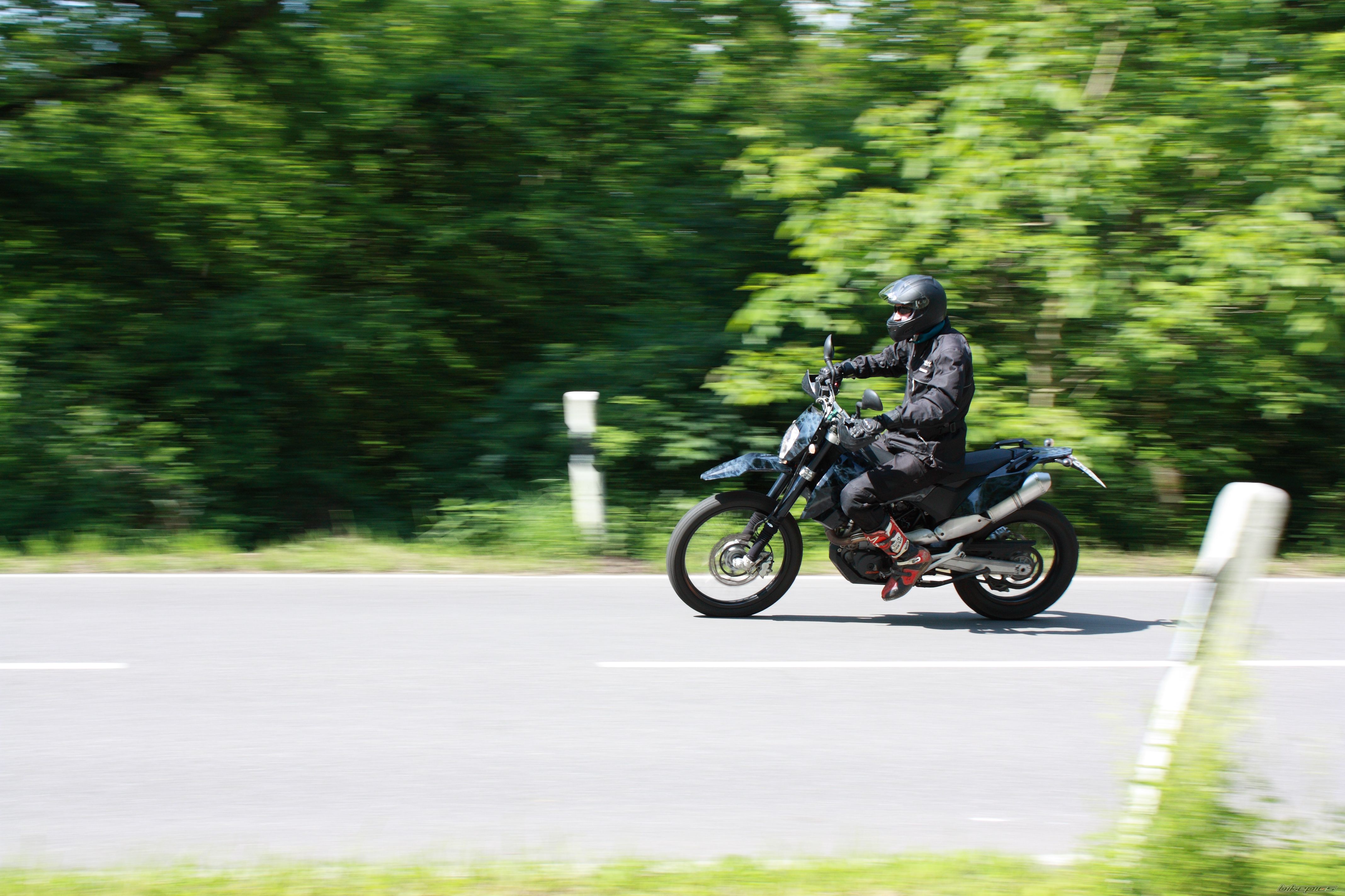 2008 KTM 690 ENDURO | Picture 1991656 motorcycle photo