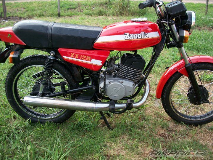 2010 YAMAHA TZR 125 | Picture 1991818 motorcycle photo