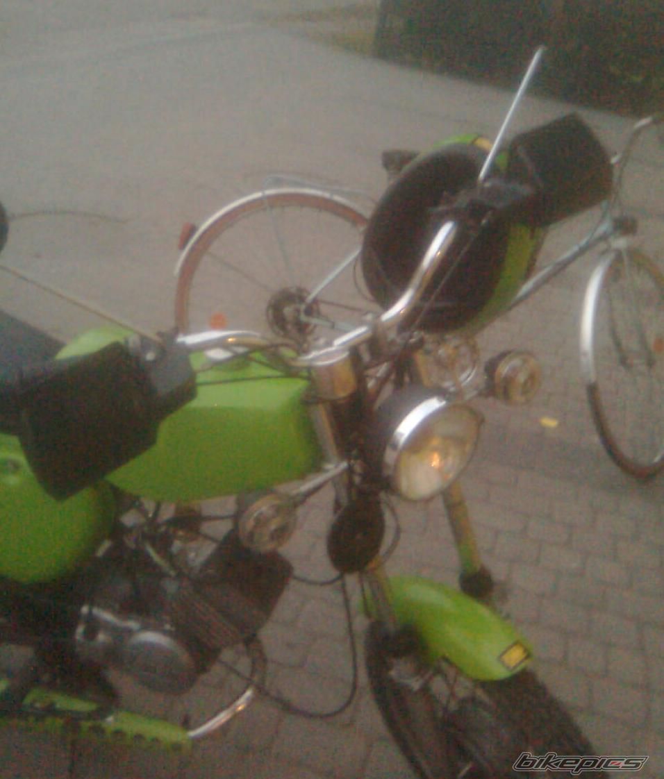 2010 SIMSON S 51 ELECTRONIC | Picture 1992448 motorcycle photo