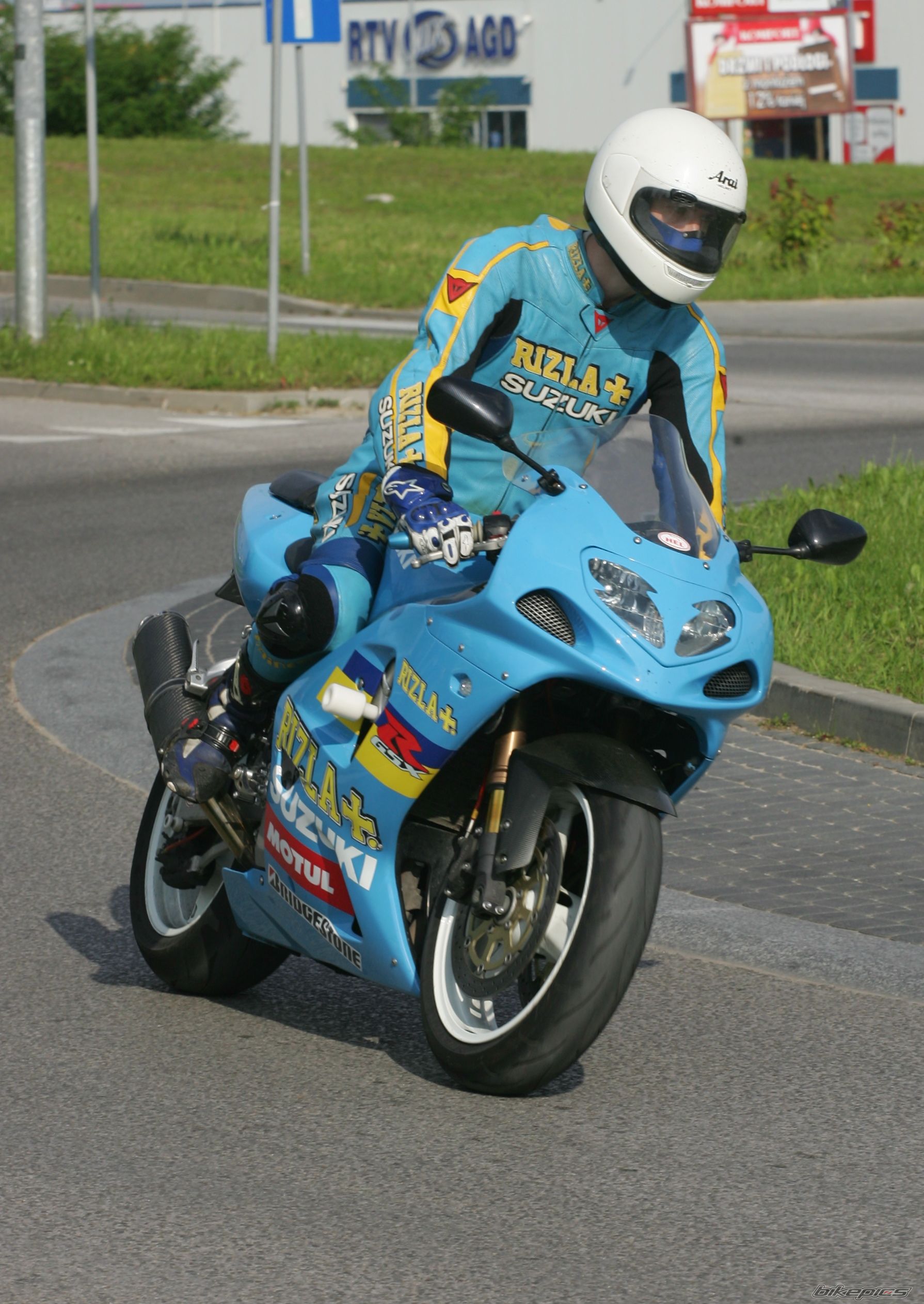 2002 SUZUKI GSX R 750 | Picture 1993312 motorcycle photo