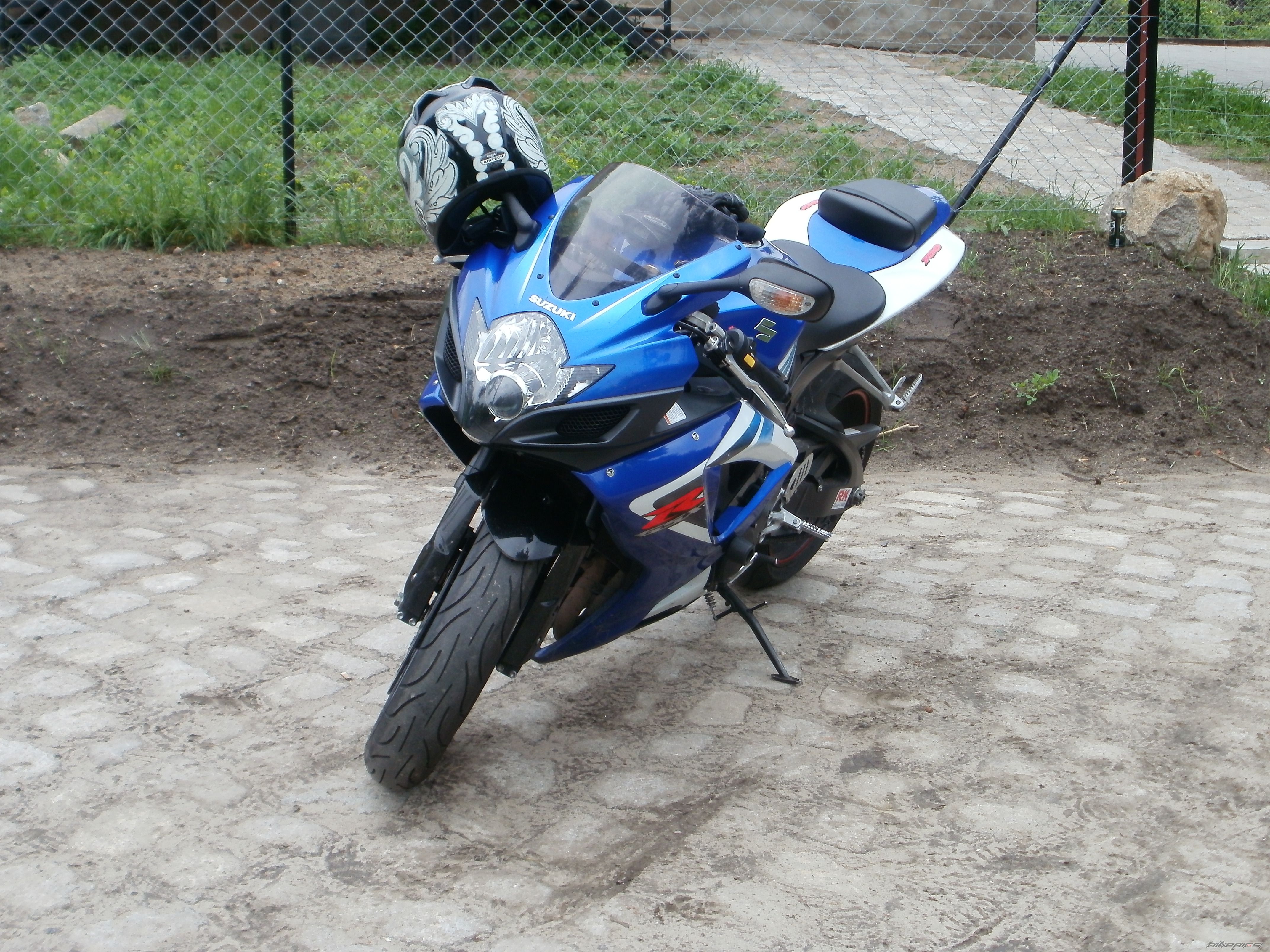 2006 SUZUKI GSX R 750 | Picture 1994252 motorcycle photo