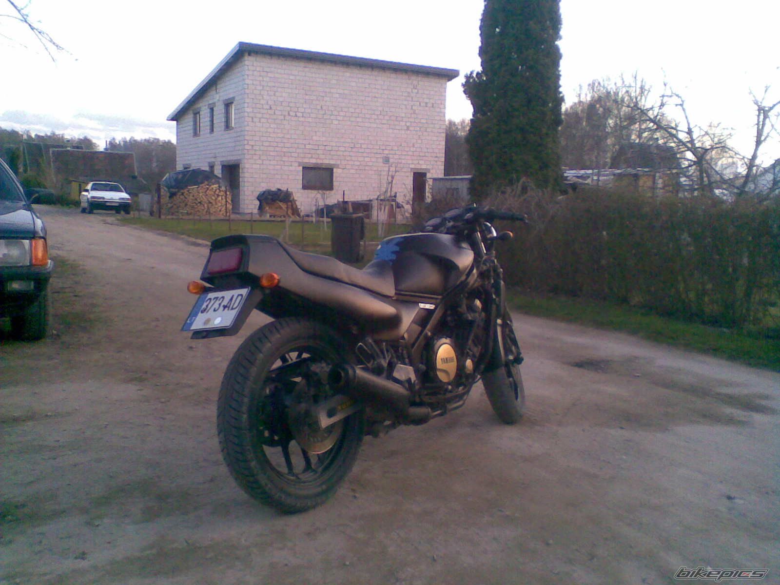 1985 YAMAHA FZ 750 | Picture 1994416 motorcycle photo