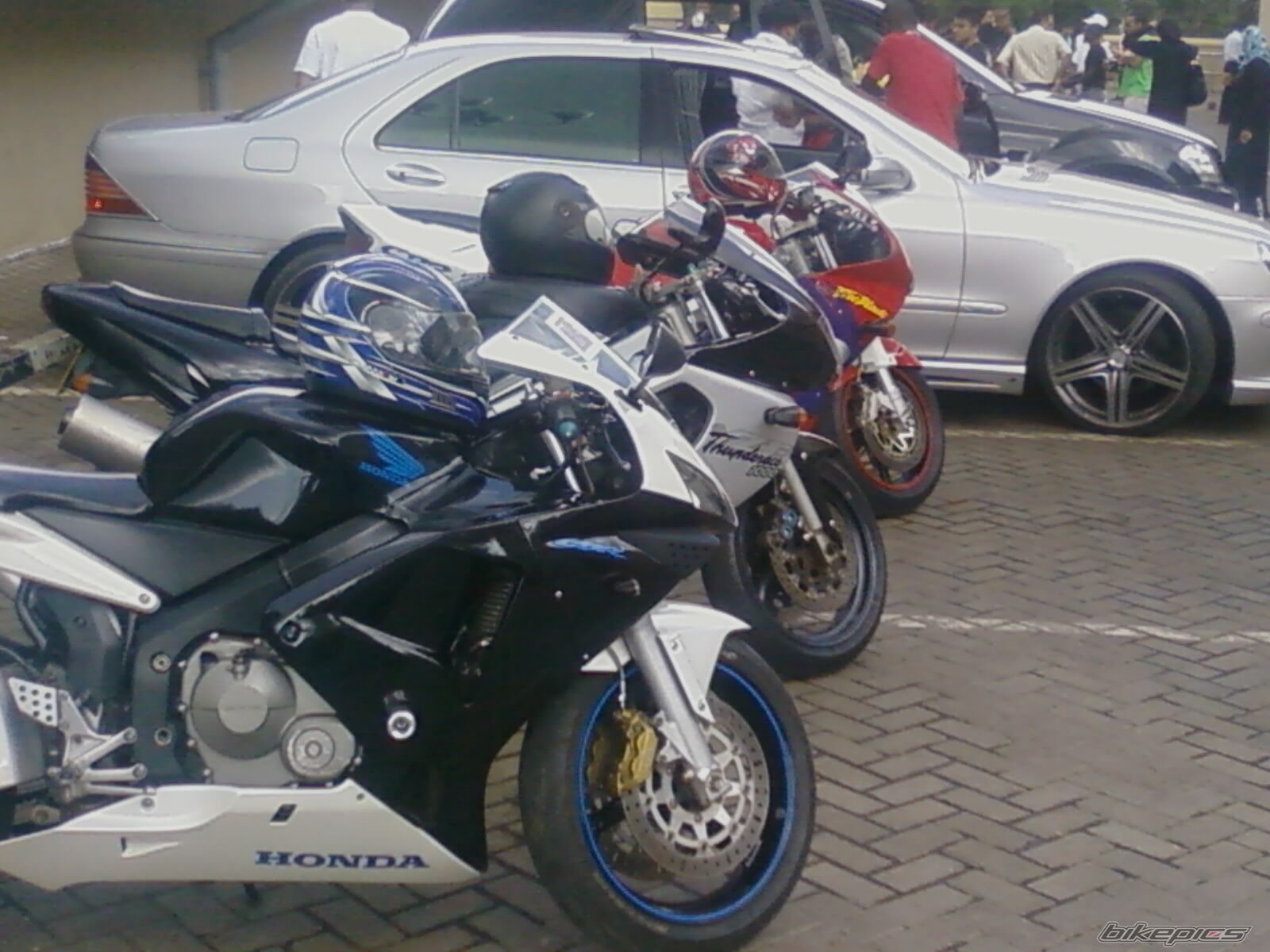 2001 YAMAHA YZF 1000 | Picture 1995577 motorcycle photo