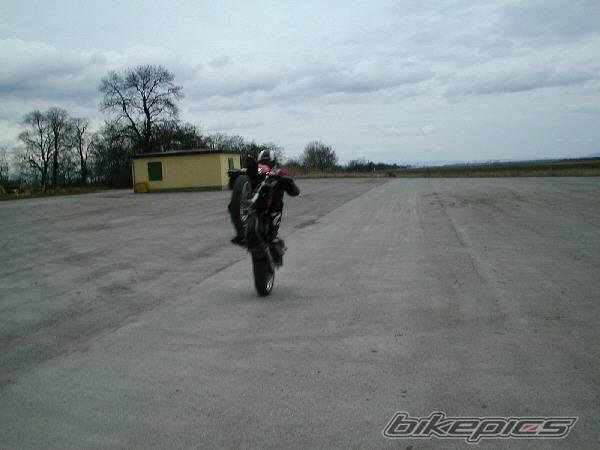 2002 KTM 640 LC4 | Picture 19969 motorcycle photo