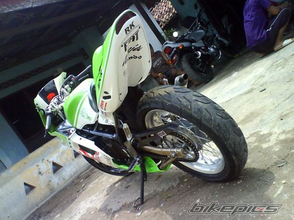 2002 KAWASAKI KR 150 | Picture 1997344 motorcycle photo