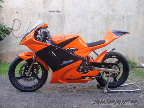 2002 KAWASAKI KR 150 | Picture 1997384 motorcycle photo