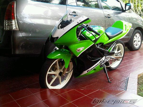 2002 KAWASAKI KR 150 | Picture 1998279 motorcycle photo