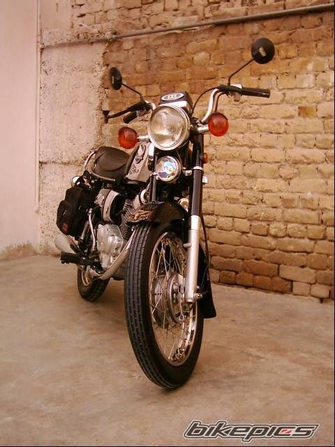 2006 HONDA CD 200 | Picture 1998938 motorcycle photo