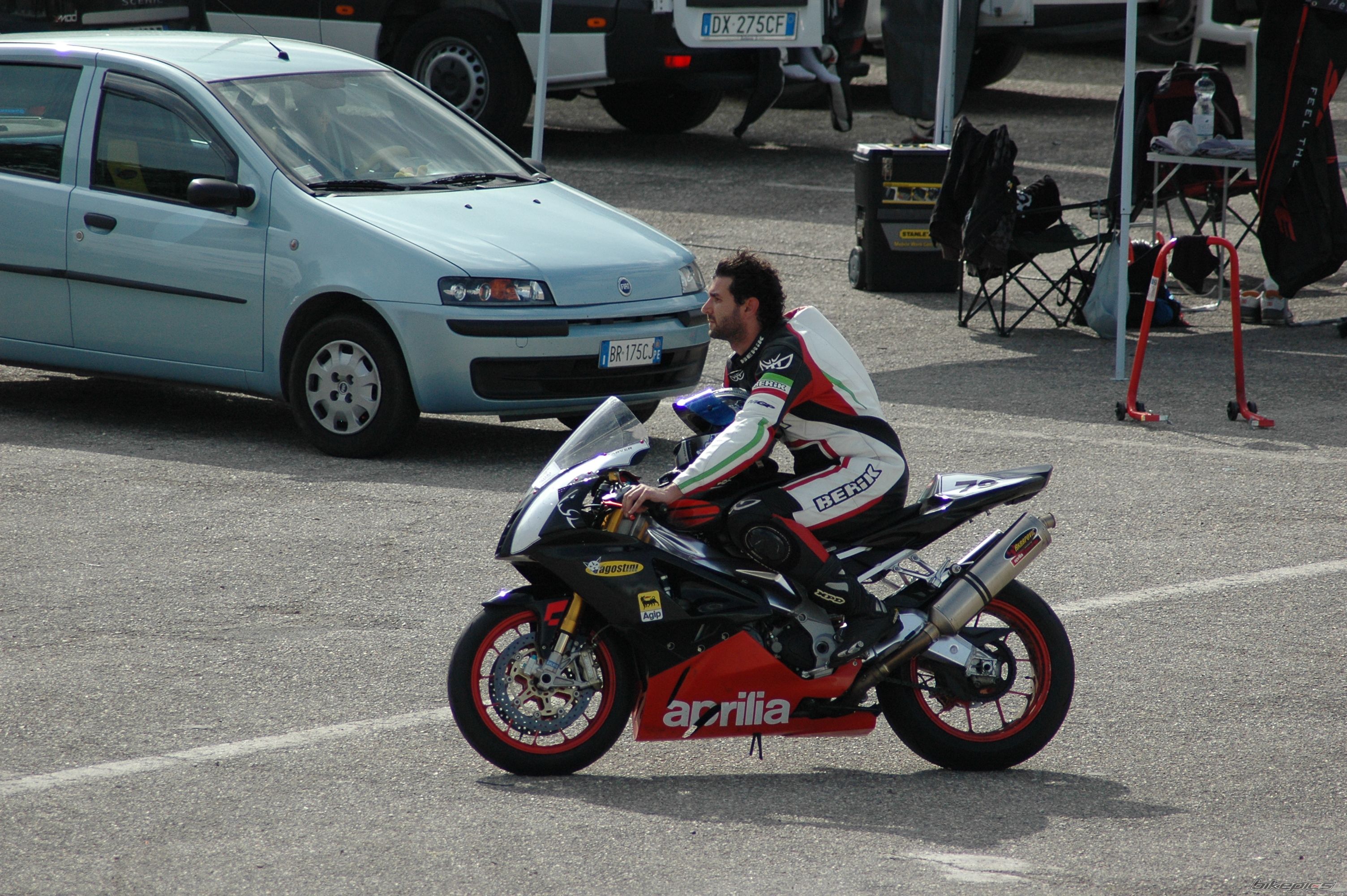 2007 APRILIA RSV 1000R MILLE | Picture 1999478 motorcycle photo