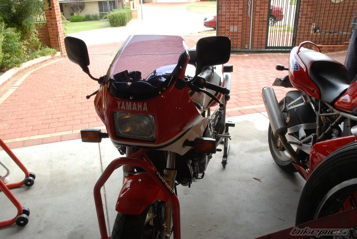 1985 YAMAHA RZ 500 | Picture 1999996 motorcycle photo