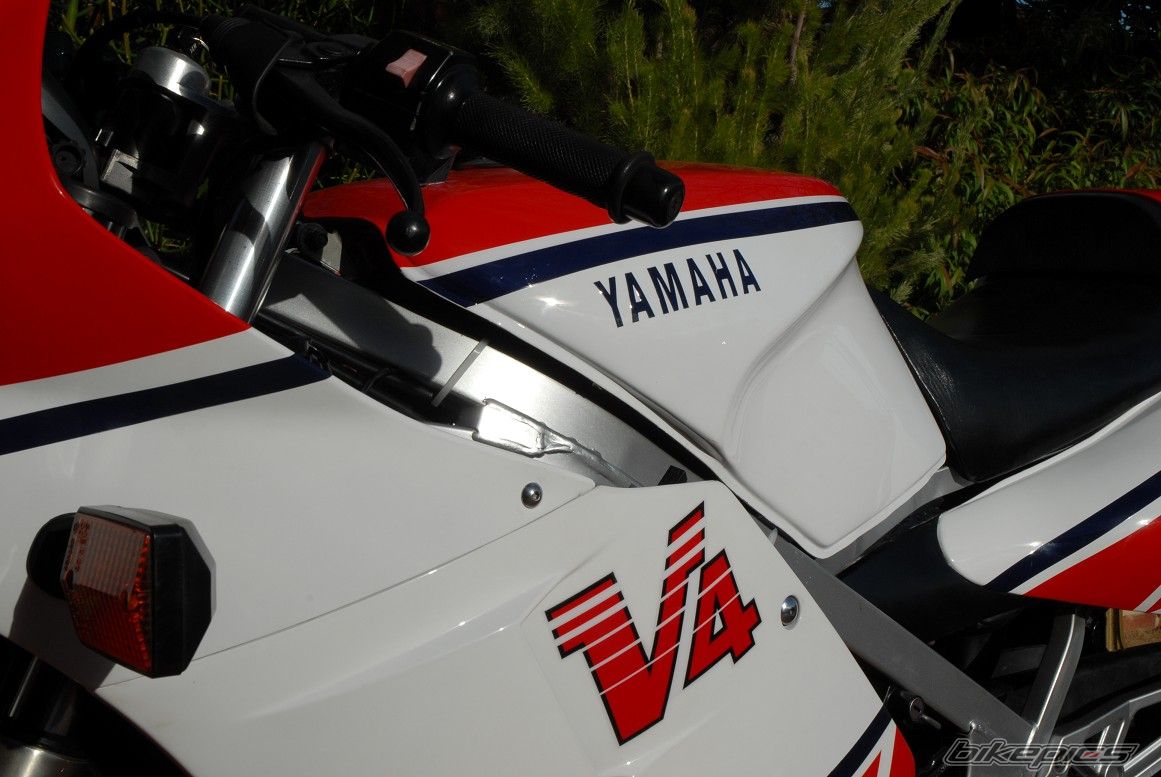 1985 YAMAHA RZ 500 | Picture 2000000 motorcycle photo