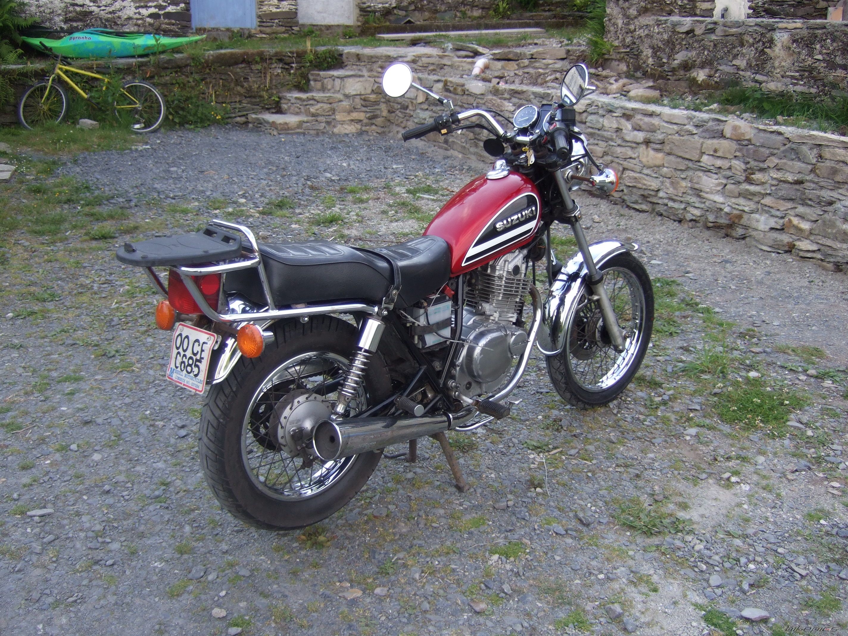 2000 SUZUKI GN 250 | Picture 2000214 motorcycle photo