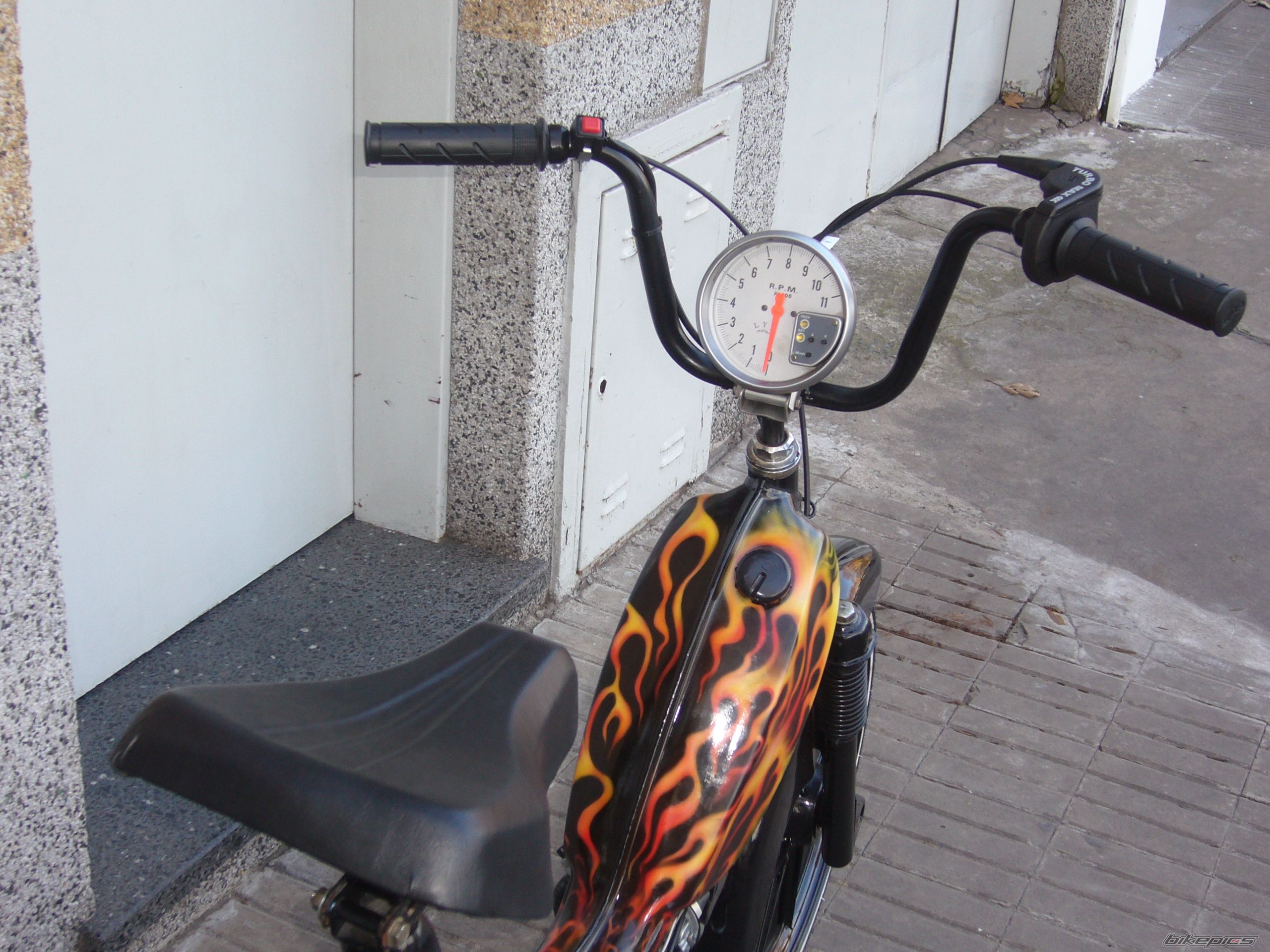 2010 ZANELLA DUE 50CC | Picture 2000331 motorcycle photo