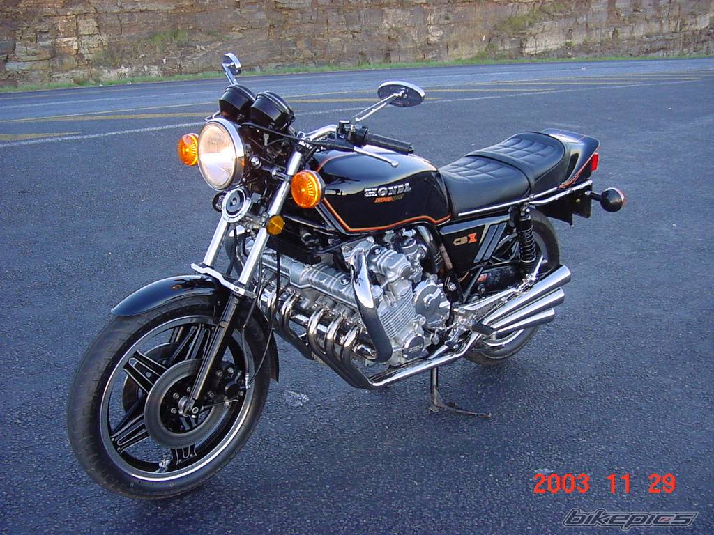 200058 | Picture 200058 motorcycle photo