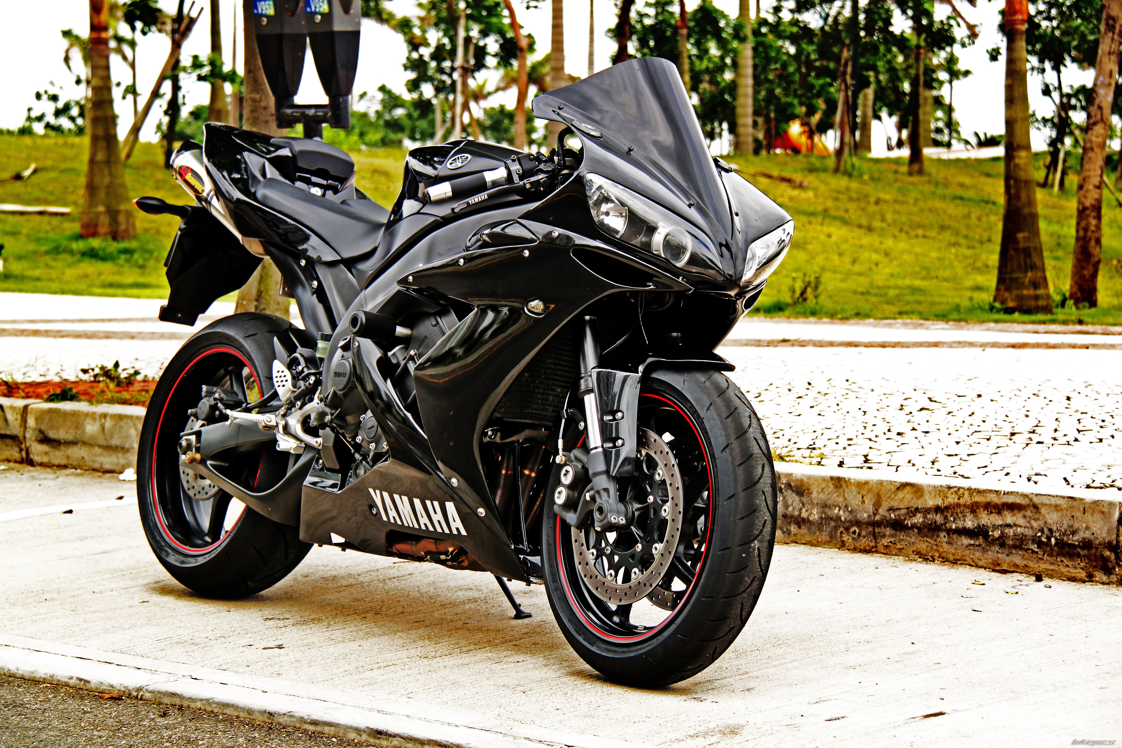 2006 YAMAHA YZF R1 | Picture 2000980 motorcycle photo