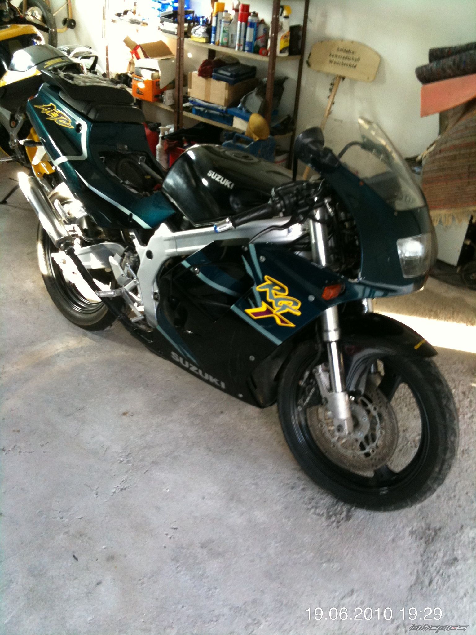 2001755 | Picture 2001755 motorcycle photo