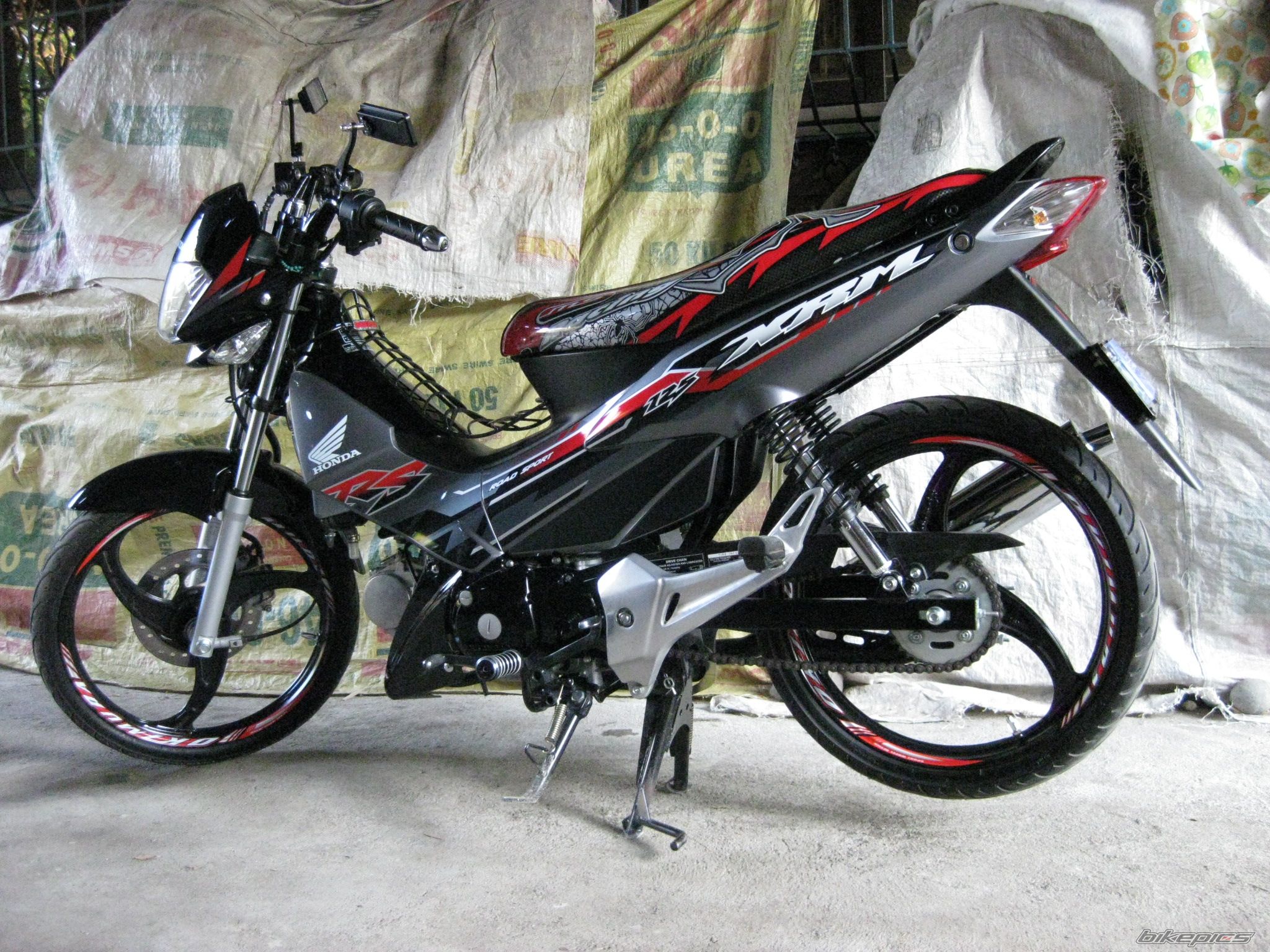 2010 HONDA XRM 110 | Picture 2002190 motorcycle photo