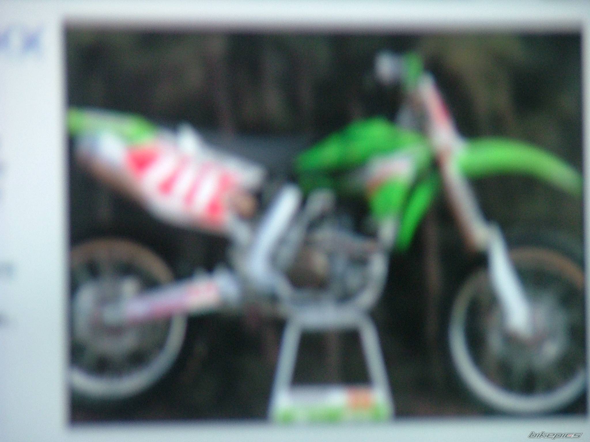 2005 KAWASAKI KX 450F | Picture 200333 motorcycle photo