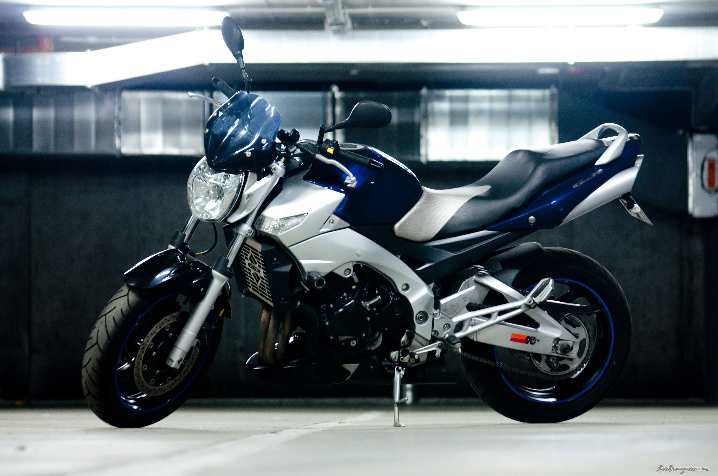 2007 SUZUKI GSR 600 | Picture 2004028 motorcycle photo