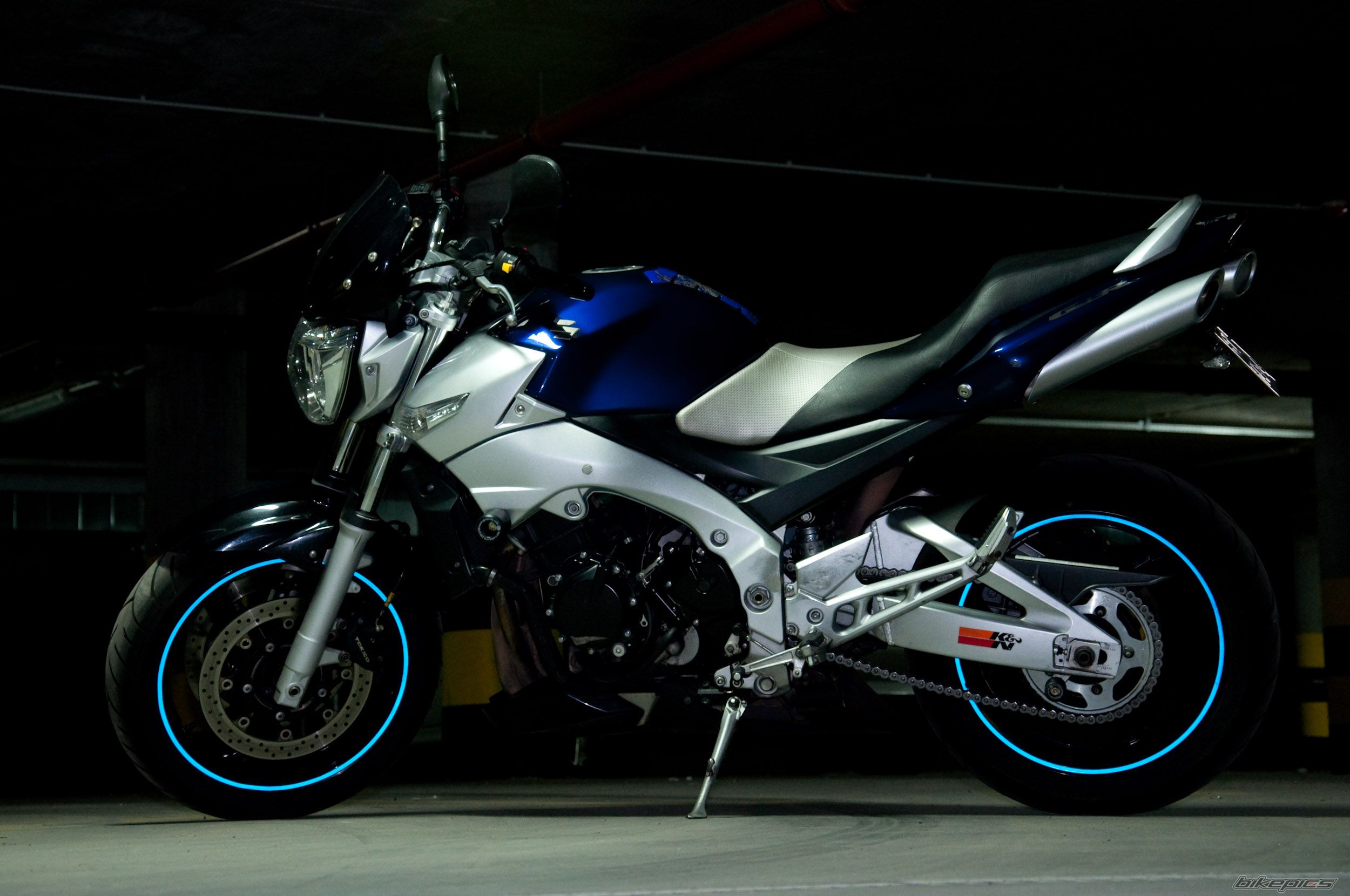 2007 SUZUKI GSR 600 | Picture 2004076 motorcycle photo