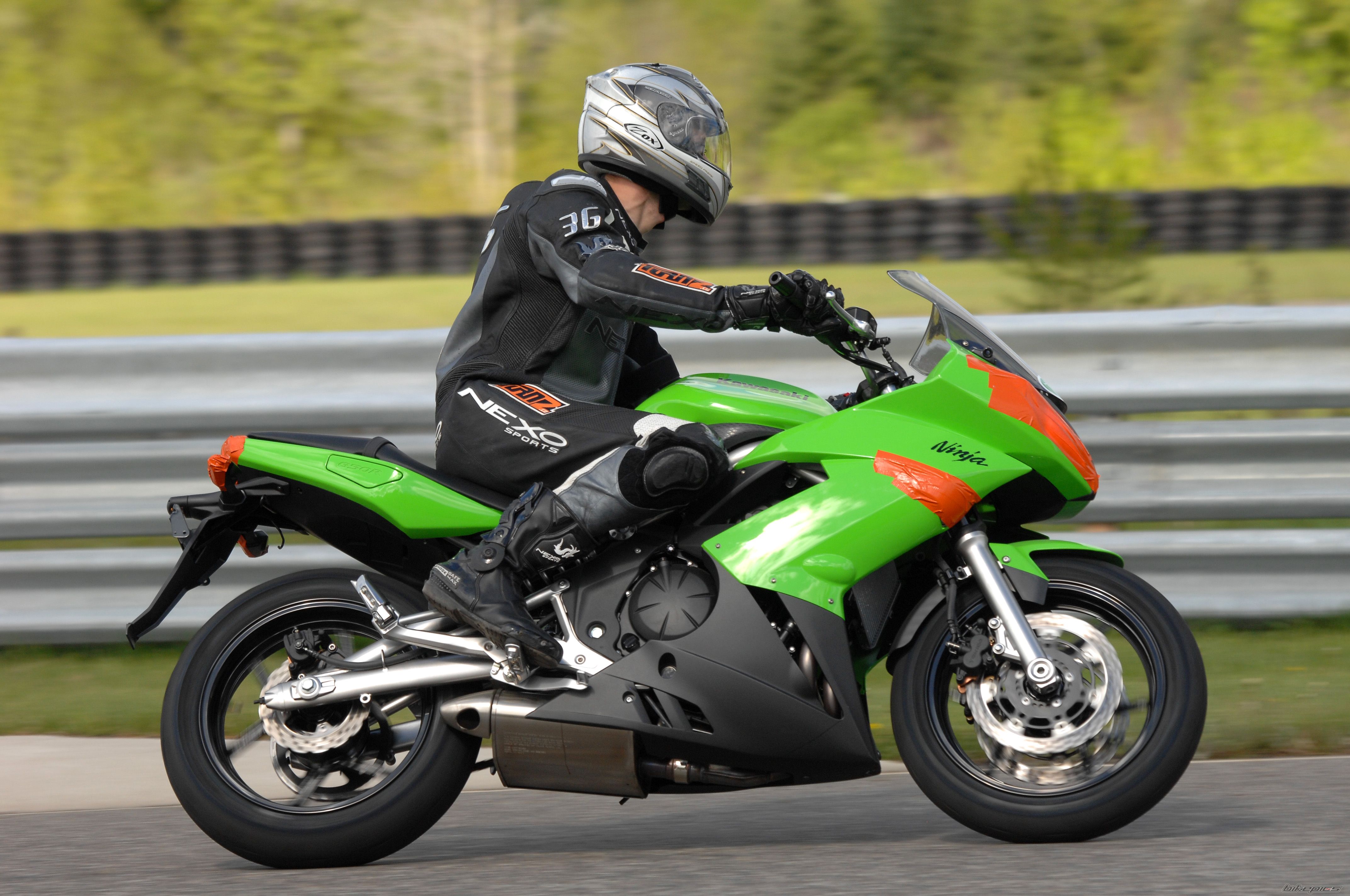 2009 KAWASAKI ER 6F | Picture 2004192 motorcycle photo