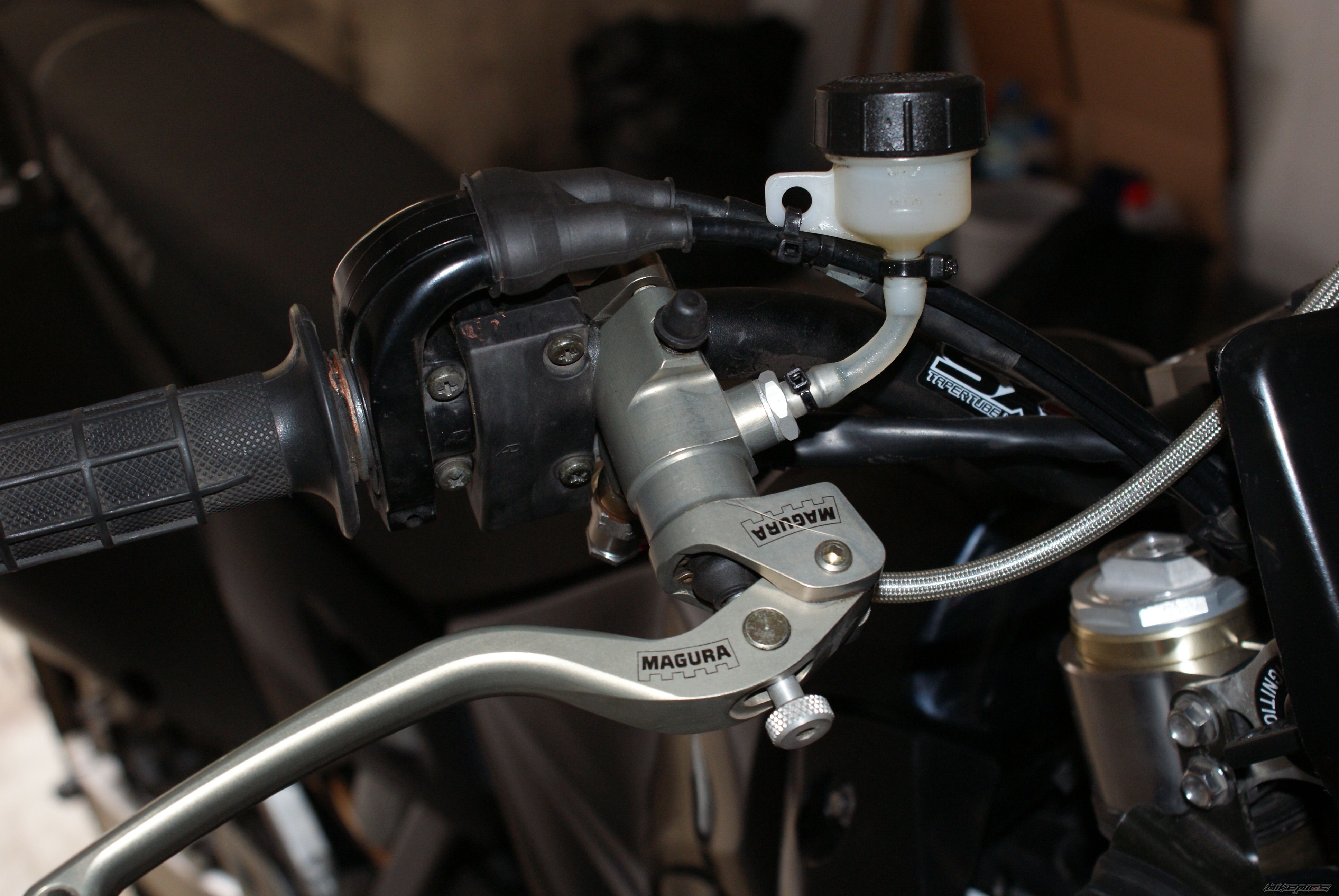 2005 SUZUKI DRZ 400 | Picture 2004394 motorcycle photo