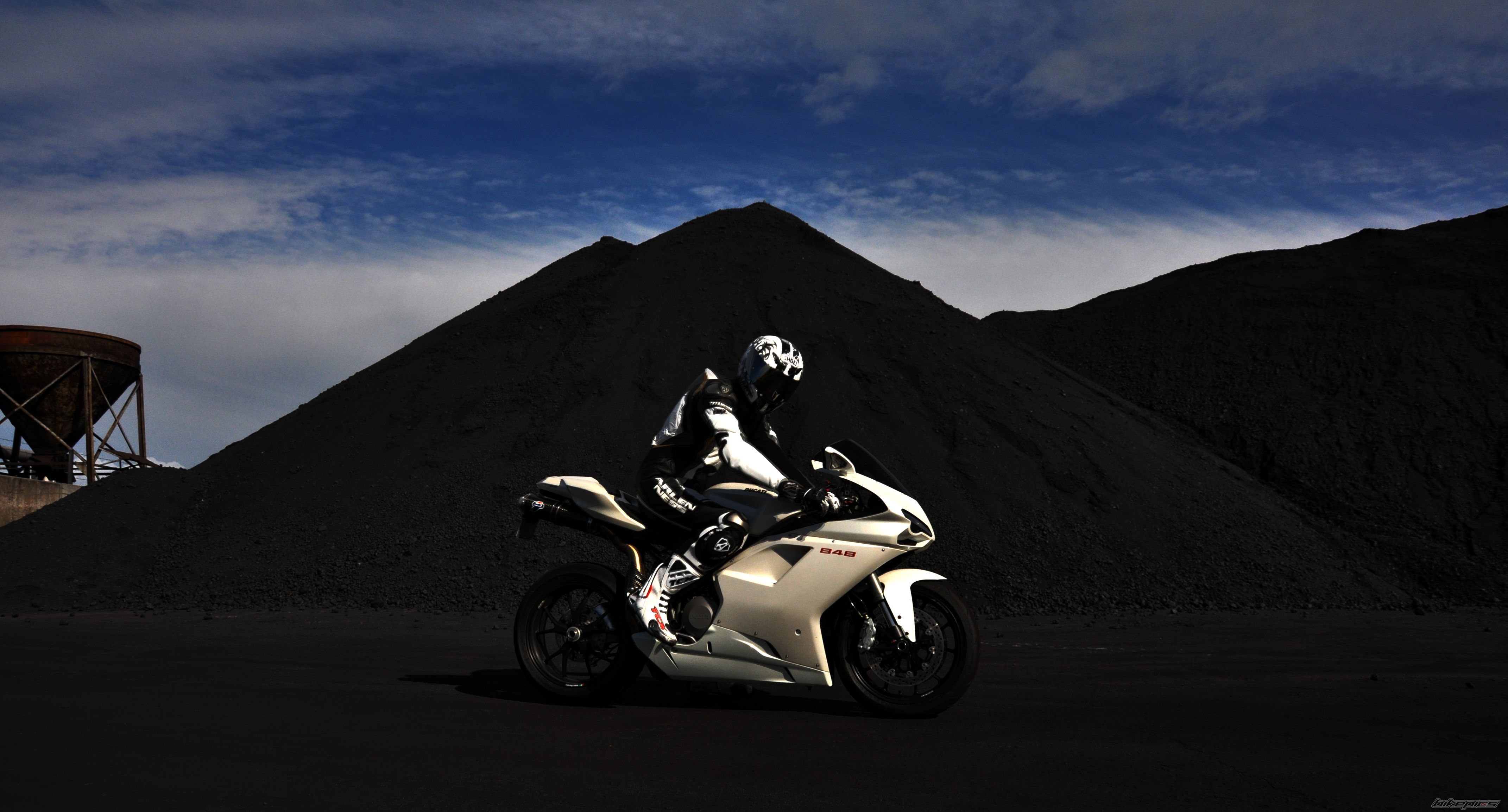 2008 DUCATI 848 | Picture 2004807 motorcycle photo