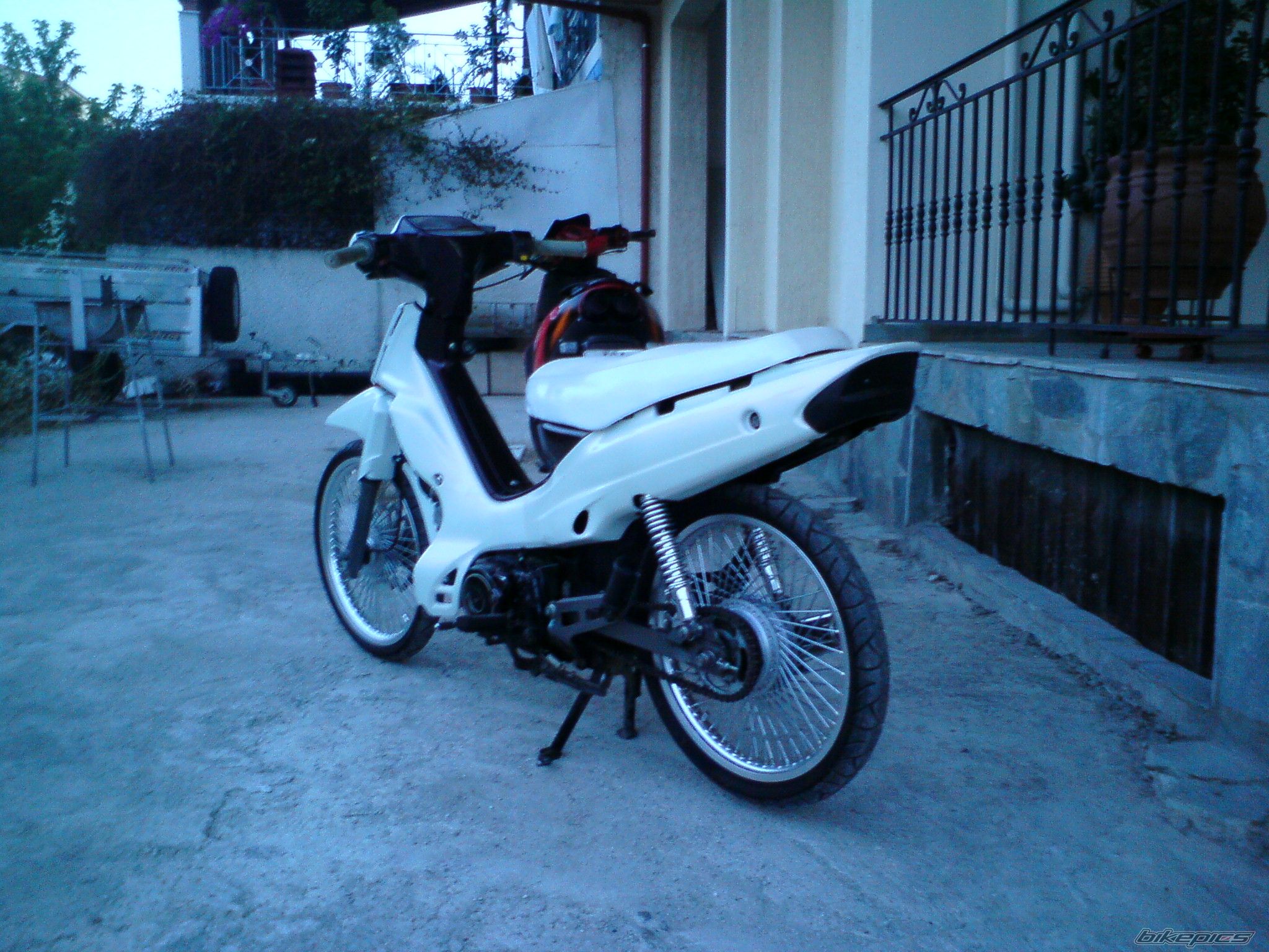 2002 YAMAHA CRYPTON R 105 | Picture 2005516 motorcycle photo