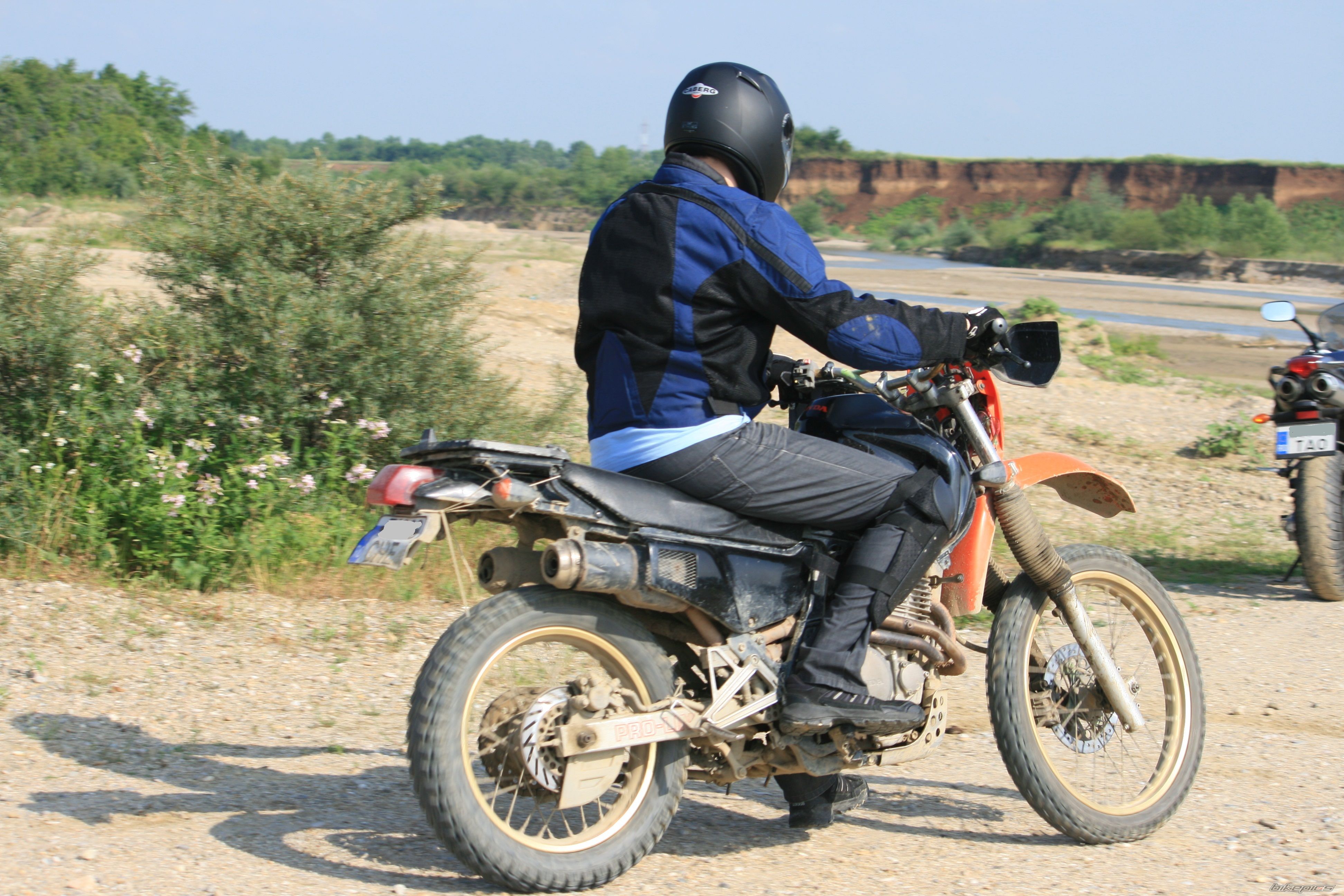 1997 HONDA NX 650 DOMINATOR | Picture 2005687 motorcycle photo