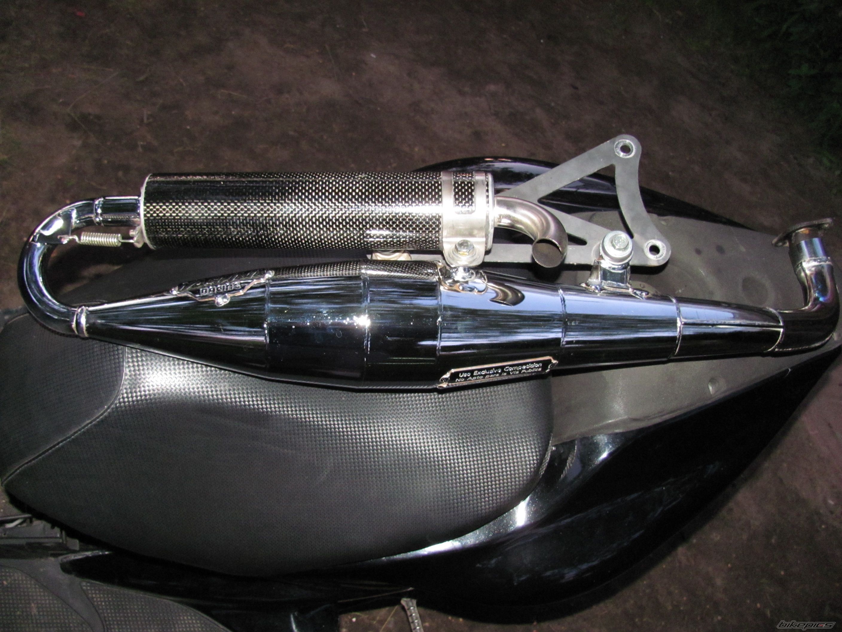 2001 YAMAHA AEROX 50 | Picture 2005808 motorcycle photo