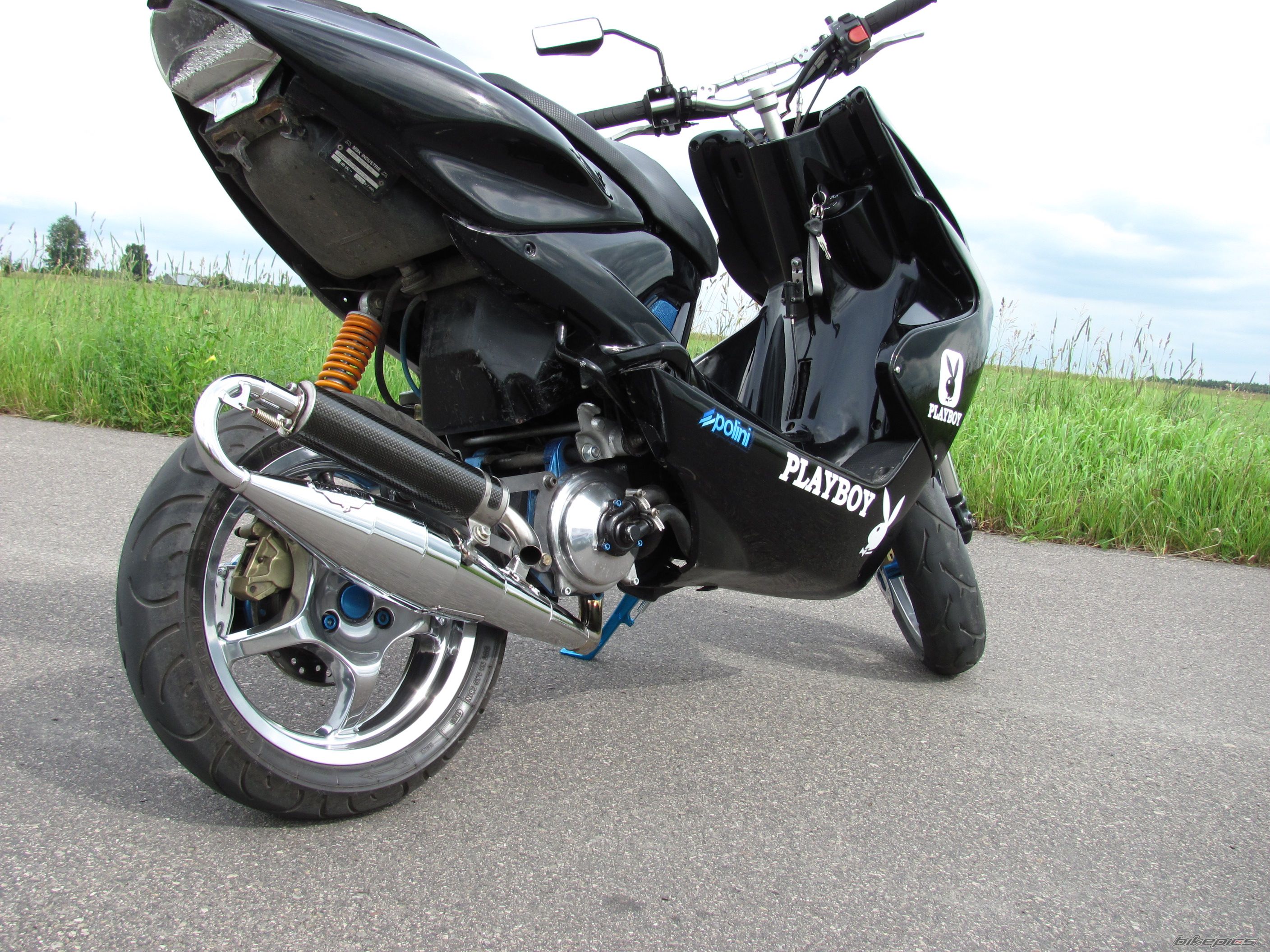 2001 YAMAHA AEROX 50 | Picture 2005820 motorcycle photo