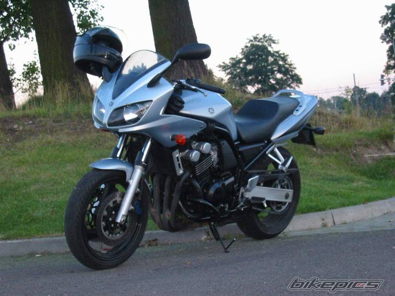 2003 YAMAHA FZS 600 FAZER | Picture 200586 motorcycle photo