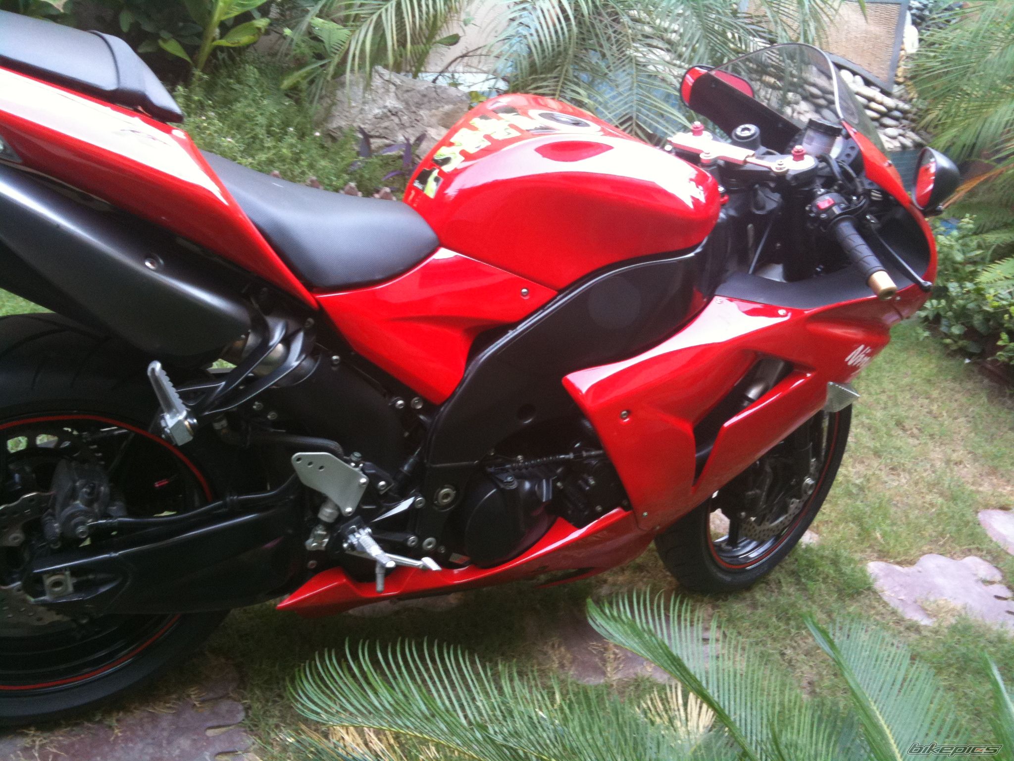 2008 KAWASAKI ZX 10R | Picture 2005997 motorcycle photo