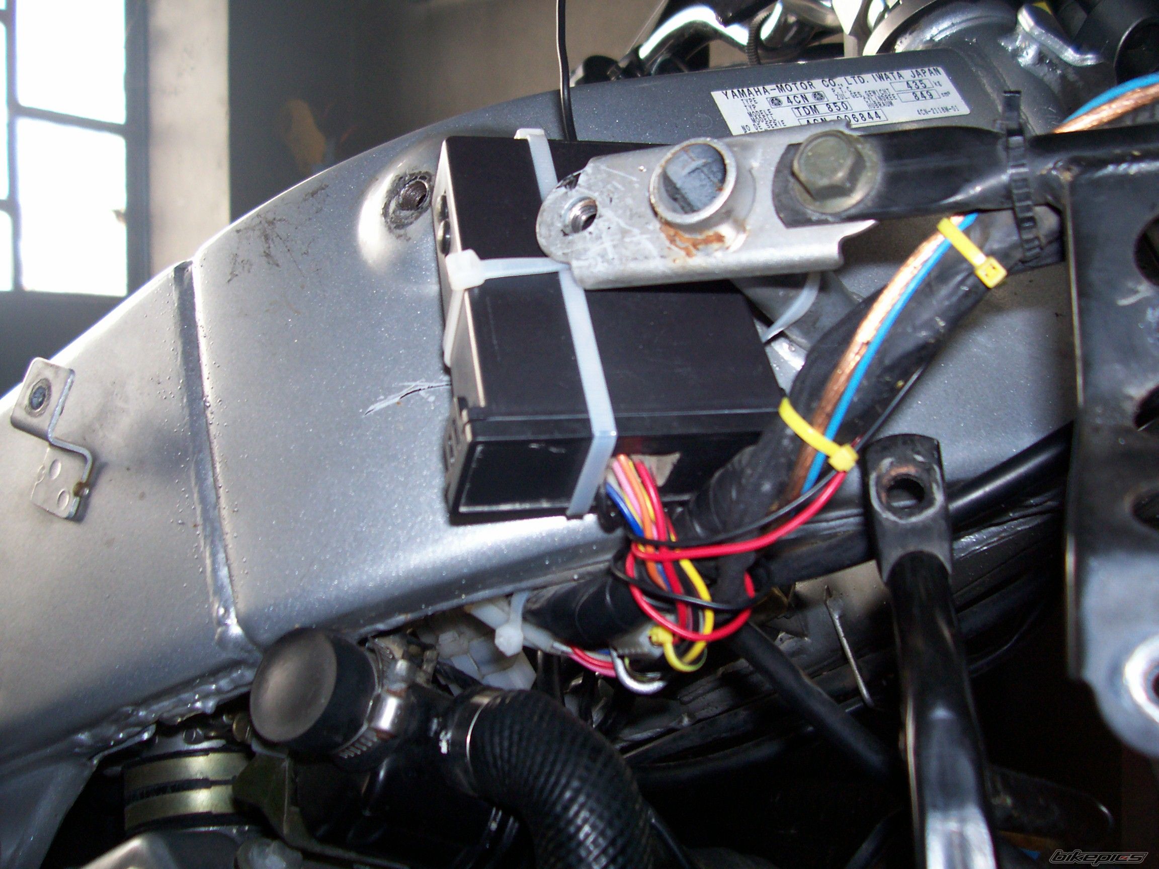1994 YAMAHA TDM 850 | Picture 2006736 motorcycle photo