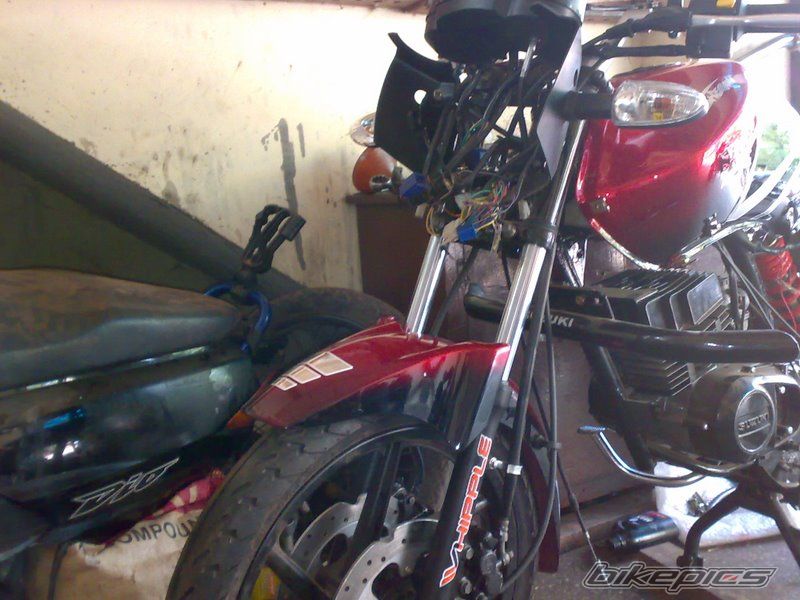 2000 SUZUKI SHOGUN SP 125 | Picture 2007294 motorcycle photo