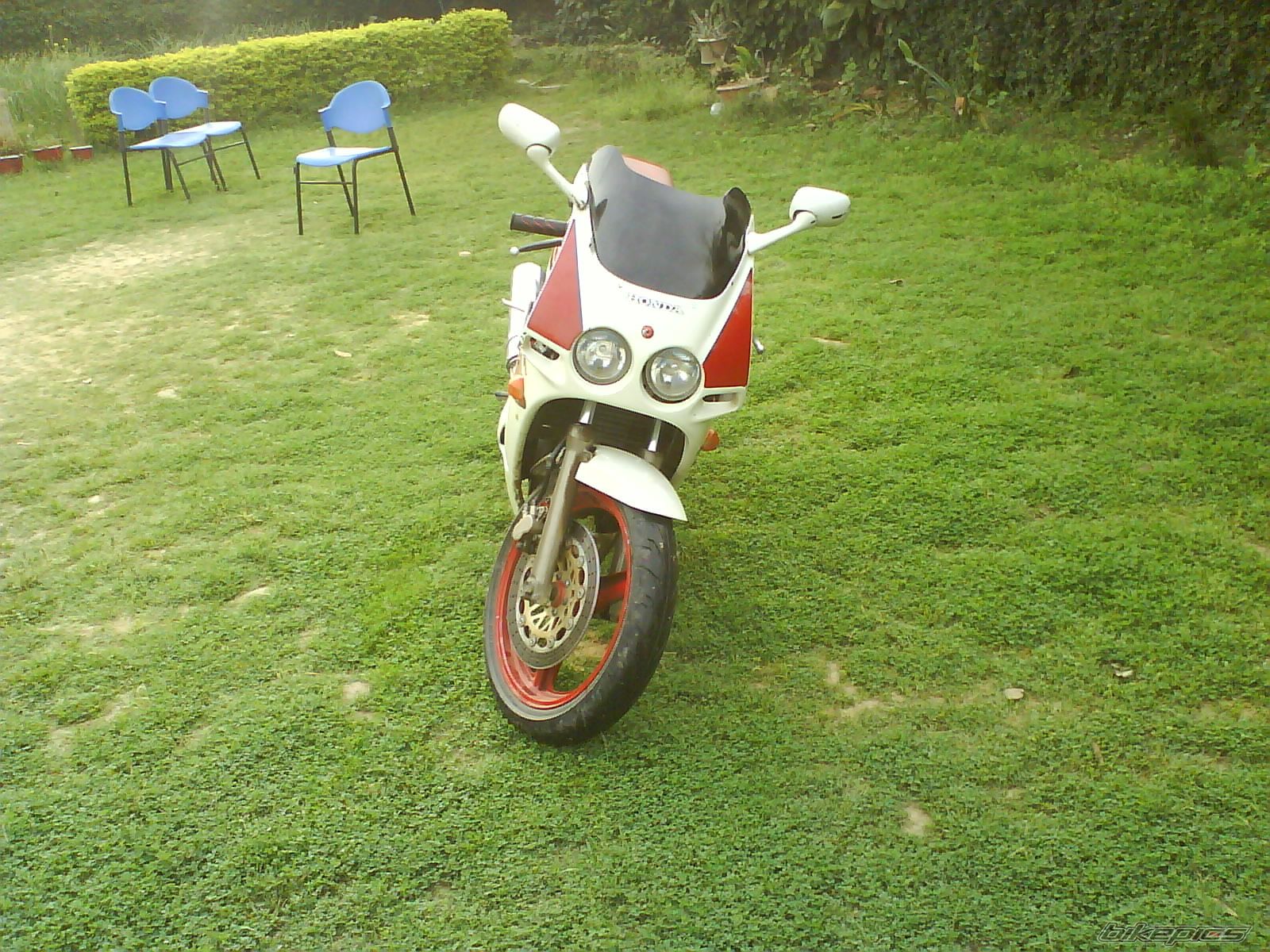 1993 HONDA CBR 250 | Picture 2007475 motorcycle photo