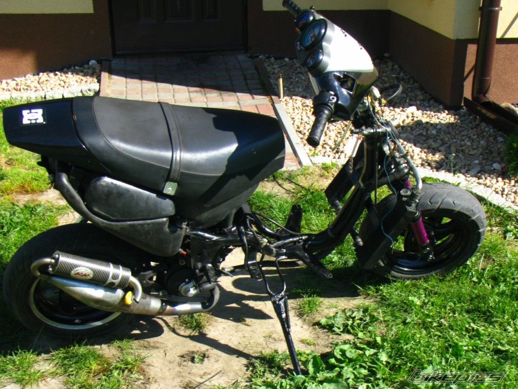 1996 MALAGUTI PHANTOM 50 F12 | Picture 2007519 motorcycle photo