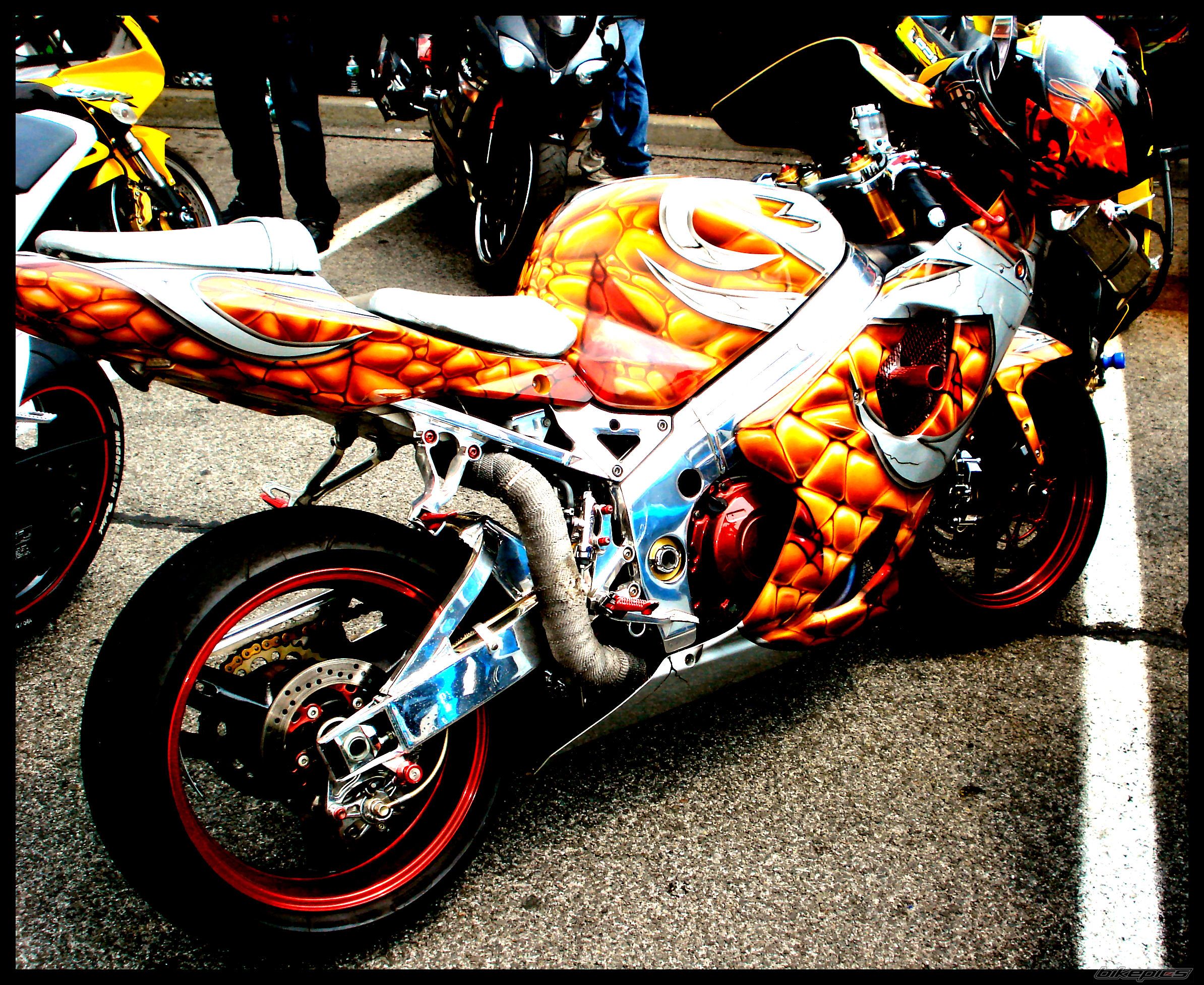 2007 YAMAHA YZF R6 | Picture 2007683 motorcycle photo